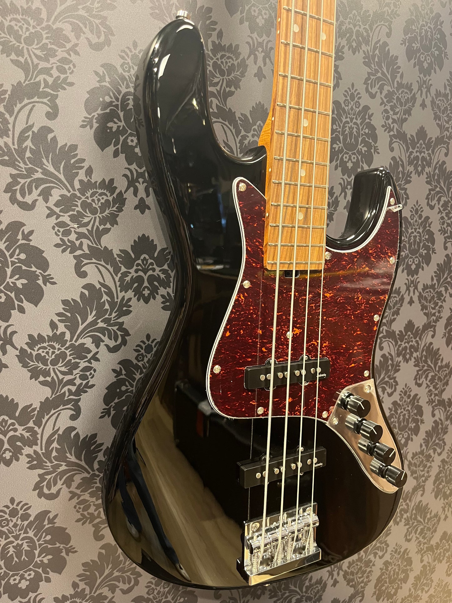 Sadowsky Vintage JJ Bass BK