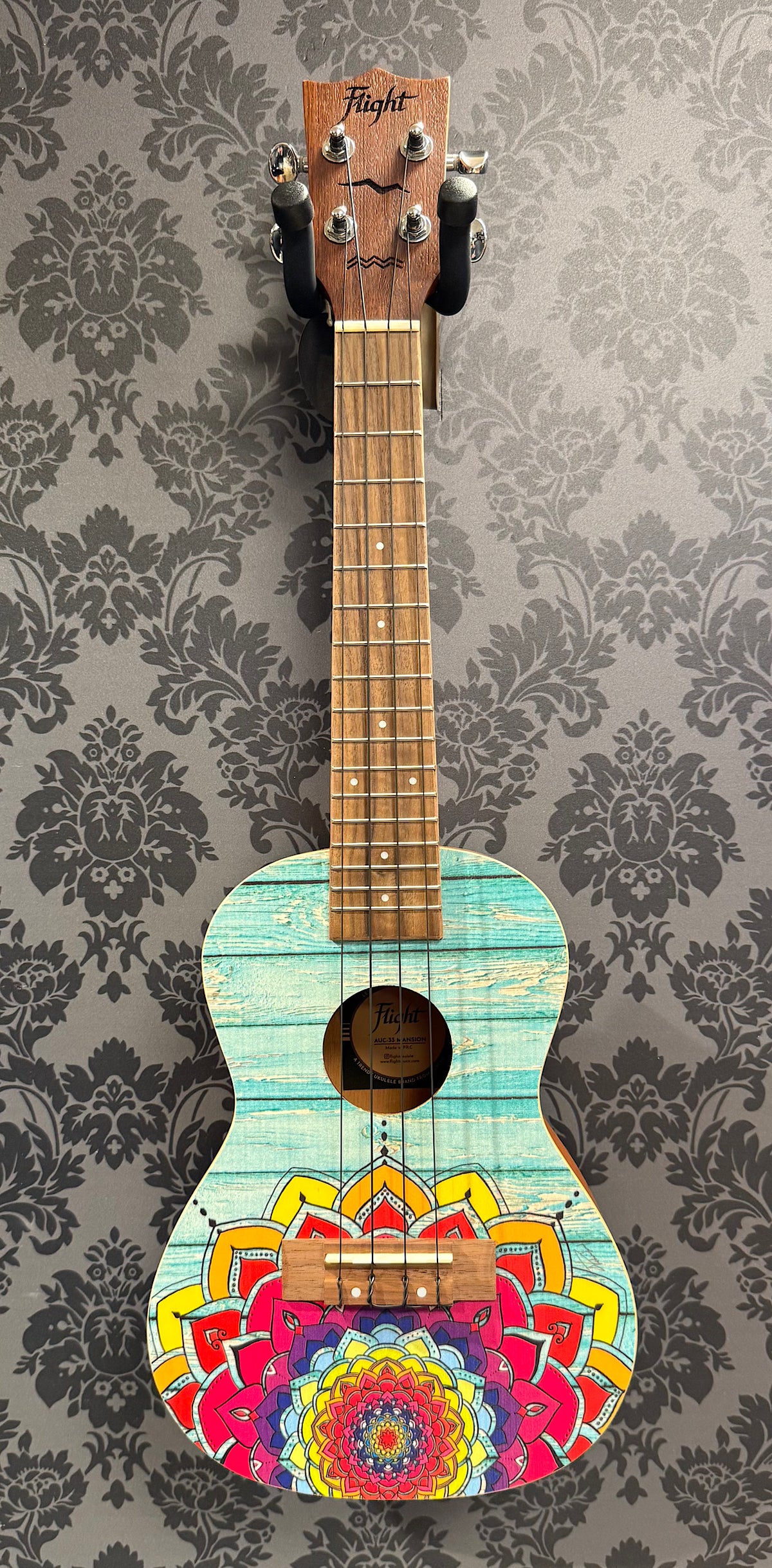 Flight AUC-33 Mansion Orchid Concert Ukulele