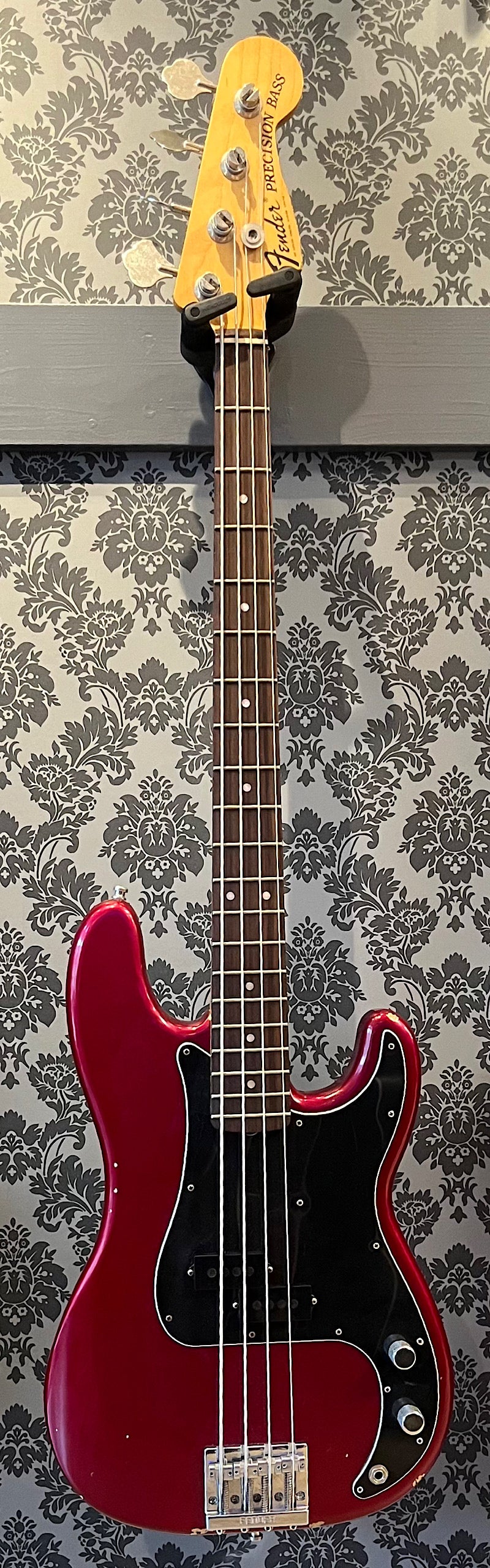 Fender Nate Mendel precision bass CAR incl.bag (occasion)