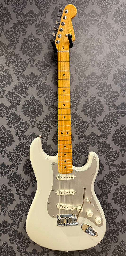 Fender Am Ultra II Strat MN AVL + case (occasion)