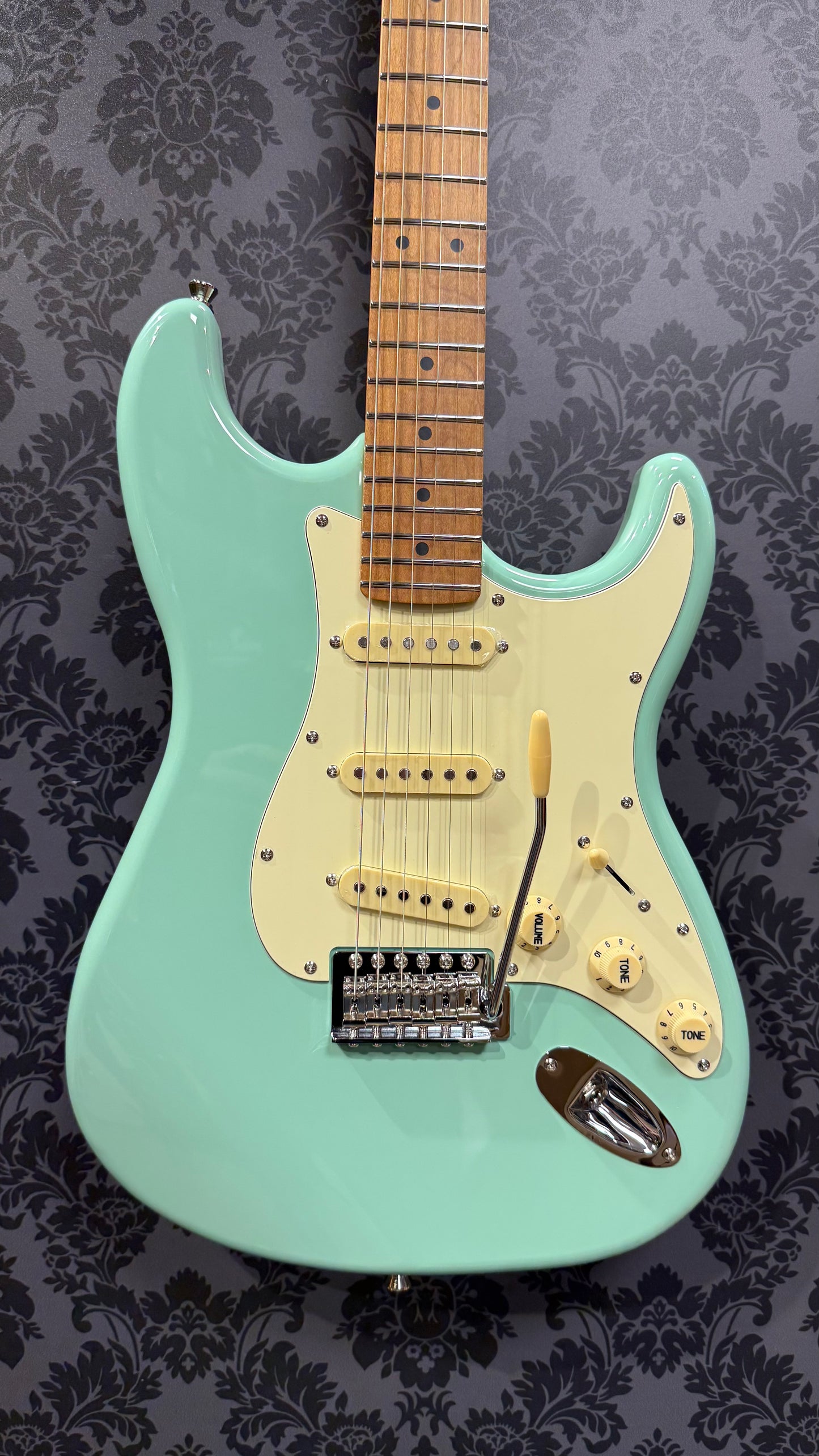 JET Guitars JS300 Sea Foam Green