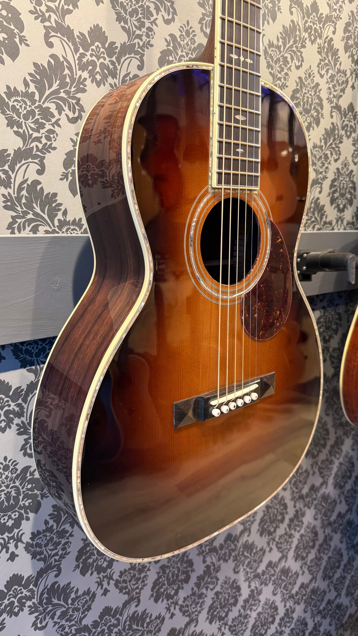Eastman E40-OO-MR-TC-SB (B-stock)