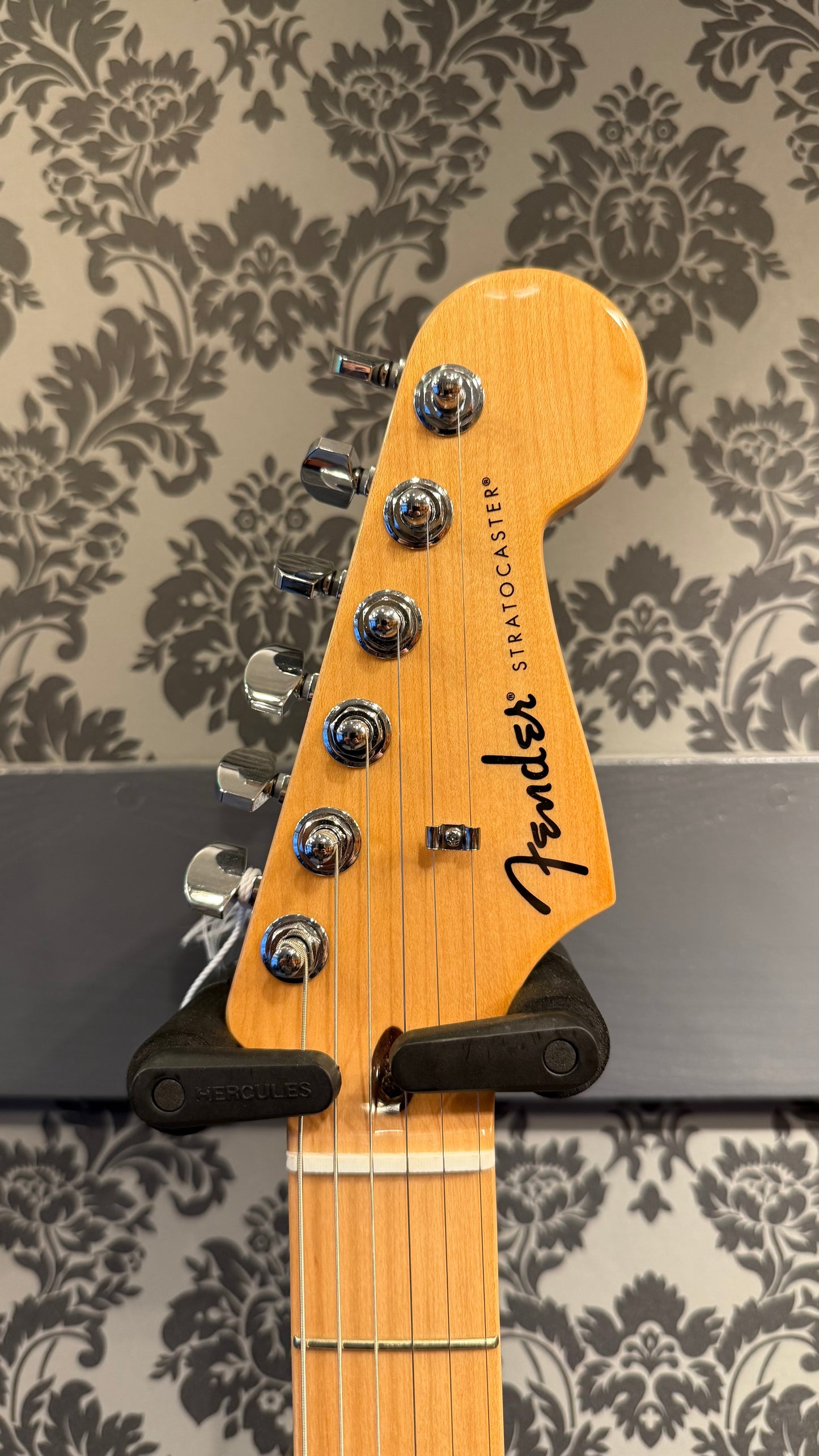 Fender Standard Strat Candy Cola