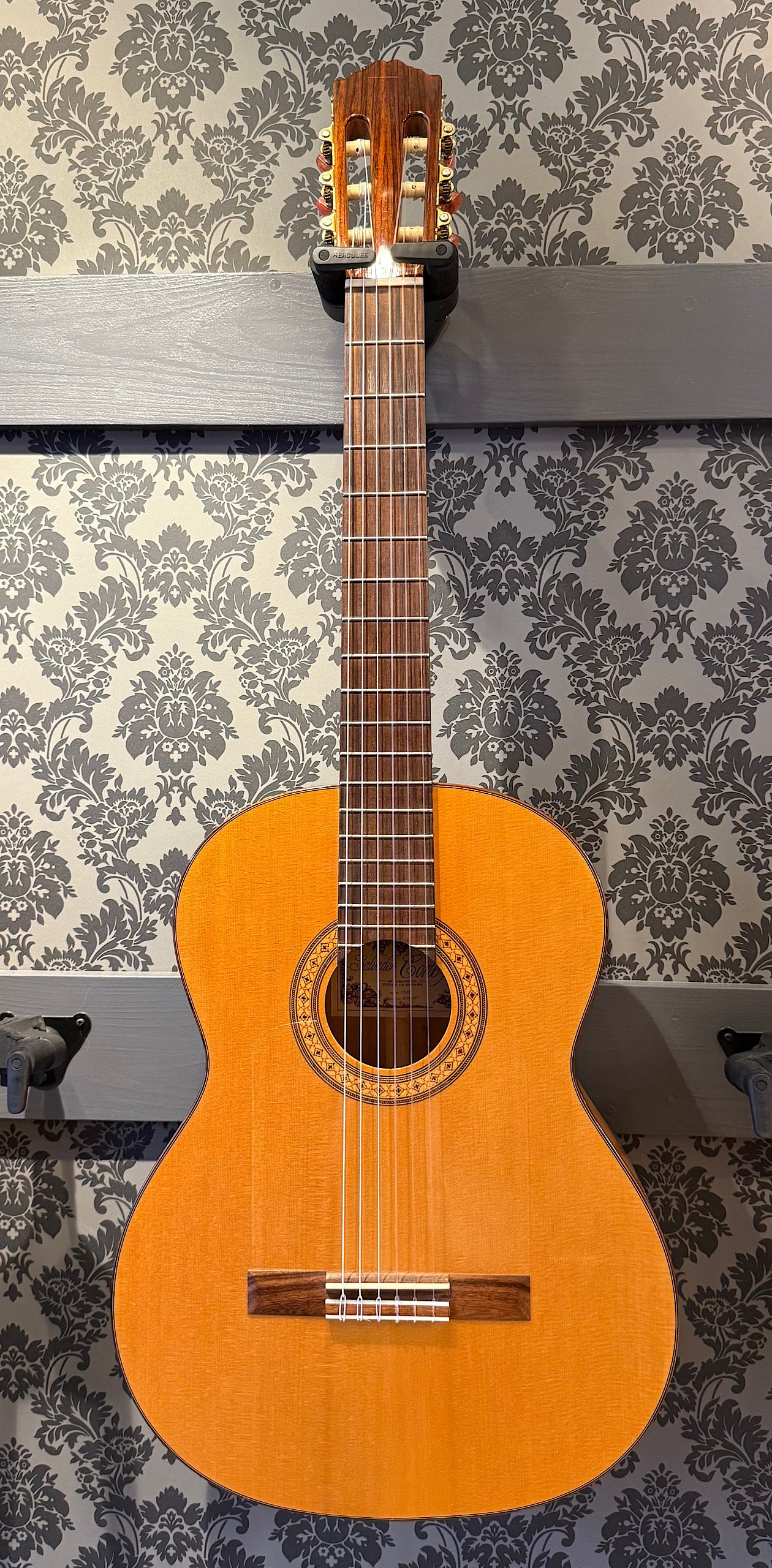 Salvador Cortez CF-55 Flamenco guitar (occasion)