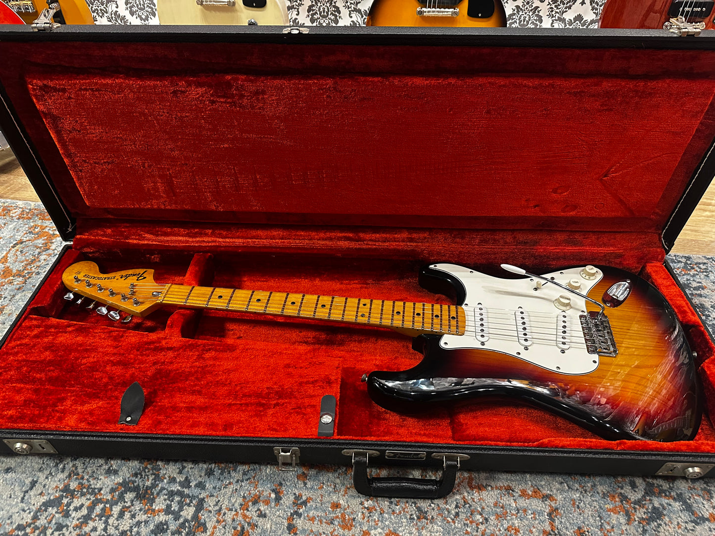 Fender Stratocaster 1974 Sunburst Incl. case (occasion)