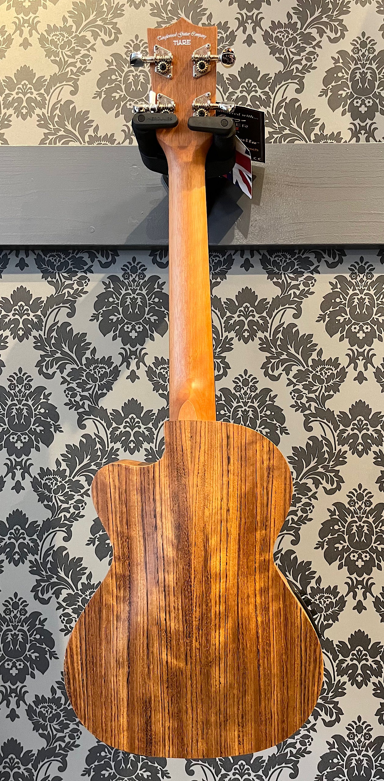 Tanglewood Tiare TWT14E Ukulele