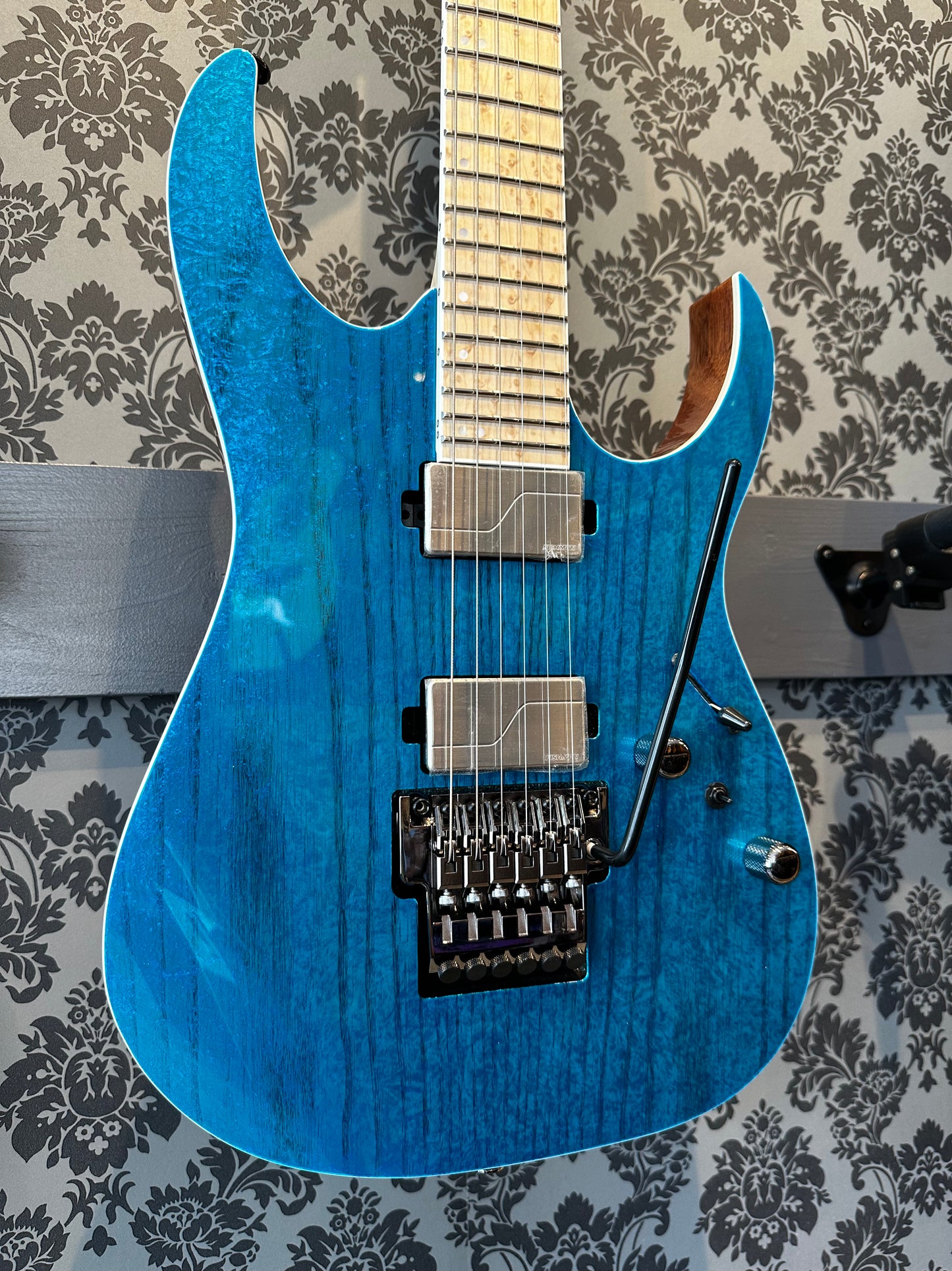 Ibanez RG5120M-FCN Prestige