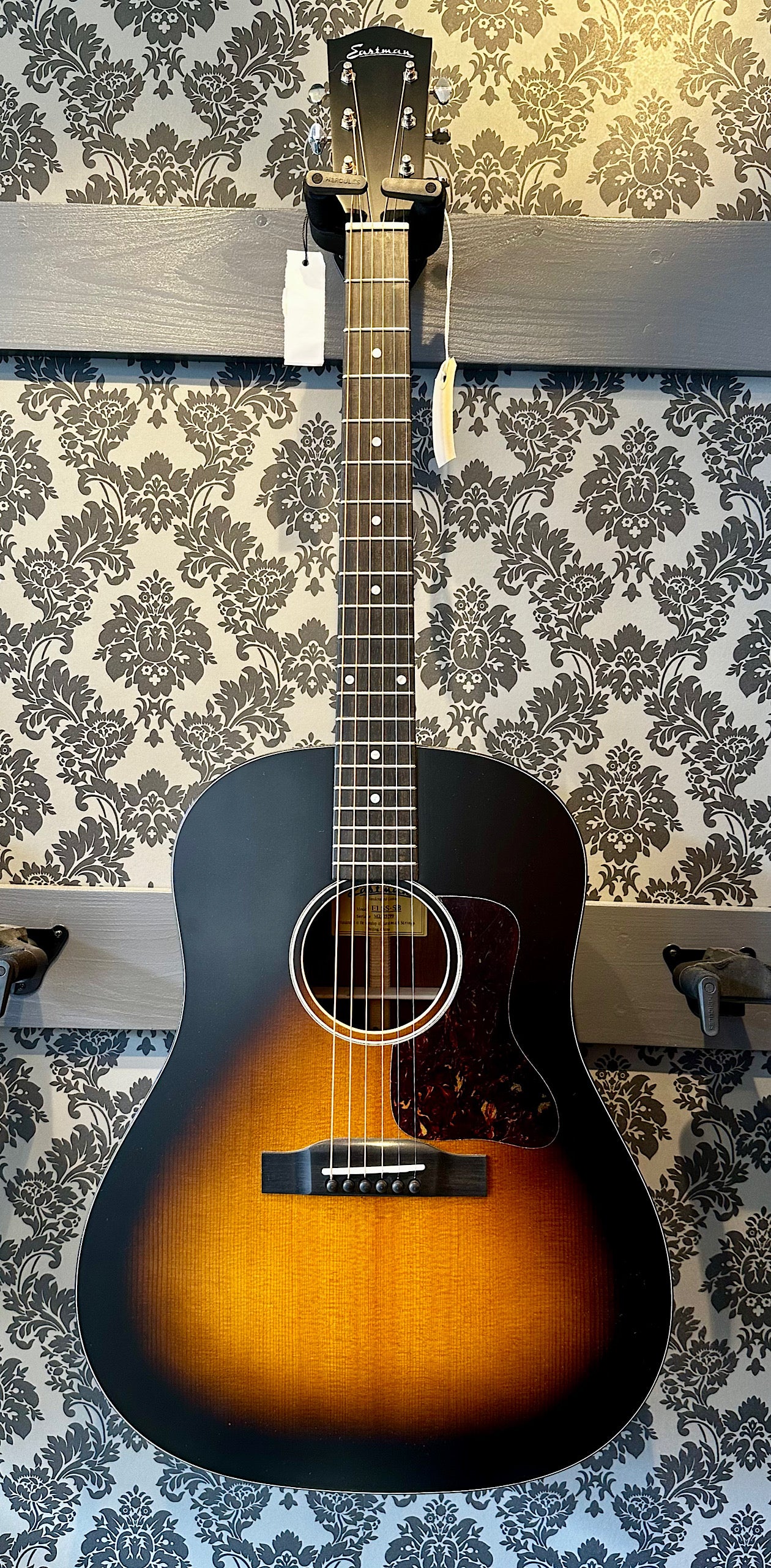 Eastman E1SS Sunburst Incl. gigbag