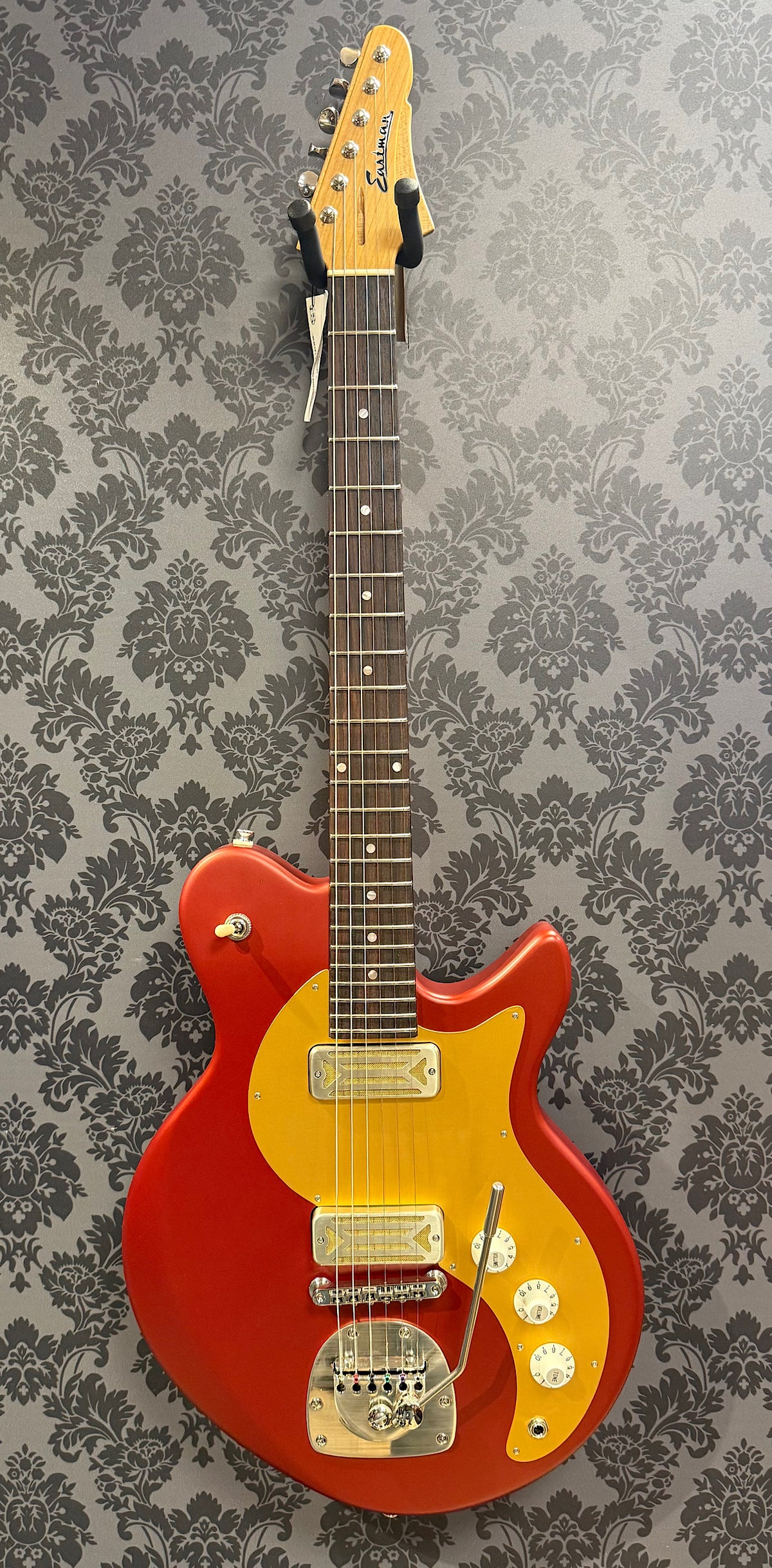Eastman Fullertone Offset'62 Dakota Red incl.bag