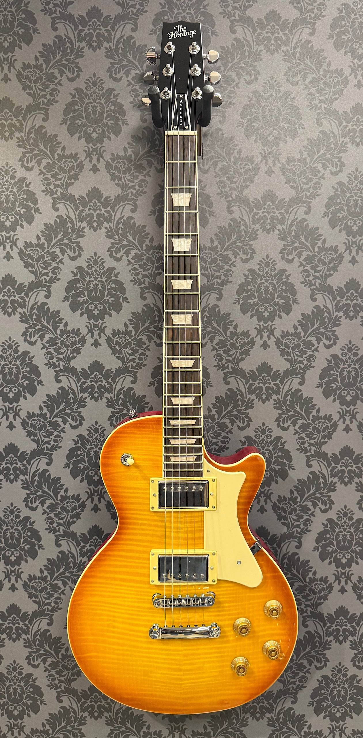 Heritage Ascent+ H-150 dirty lemon burst