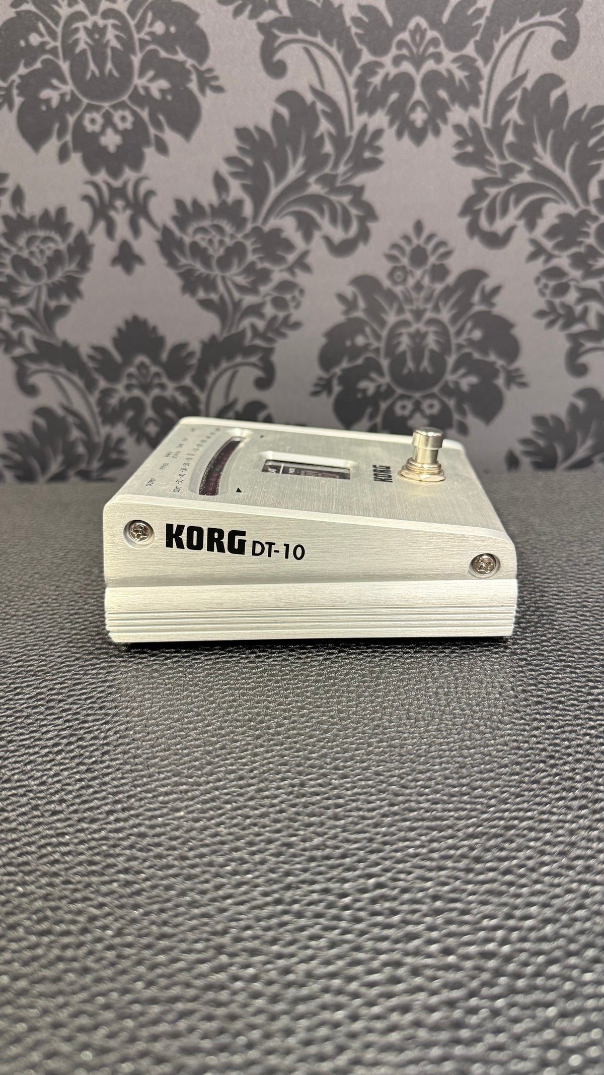 Korg DT-10 Pedal Tuner (occasion)