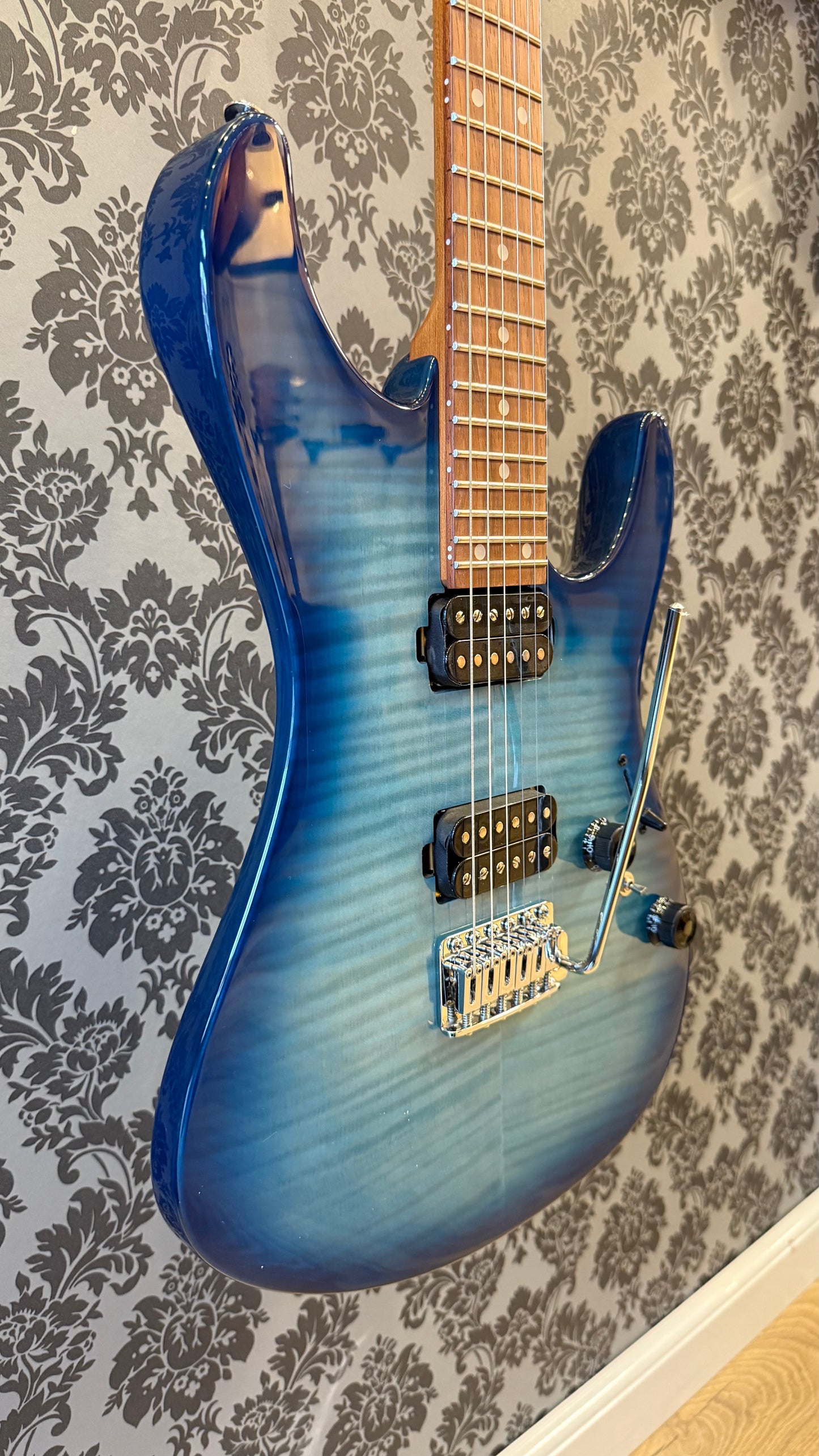 Ibanez AZ24S1F-TXB Transparent Turquoise Burst