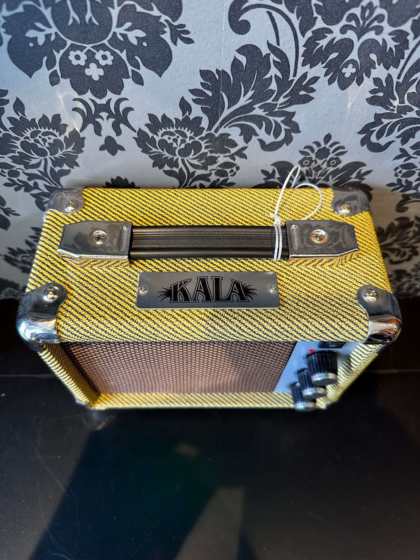 Kala Mini Tweed Ukulele Amp 5W