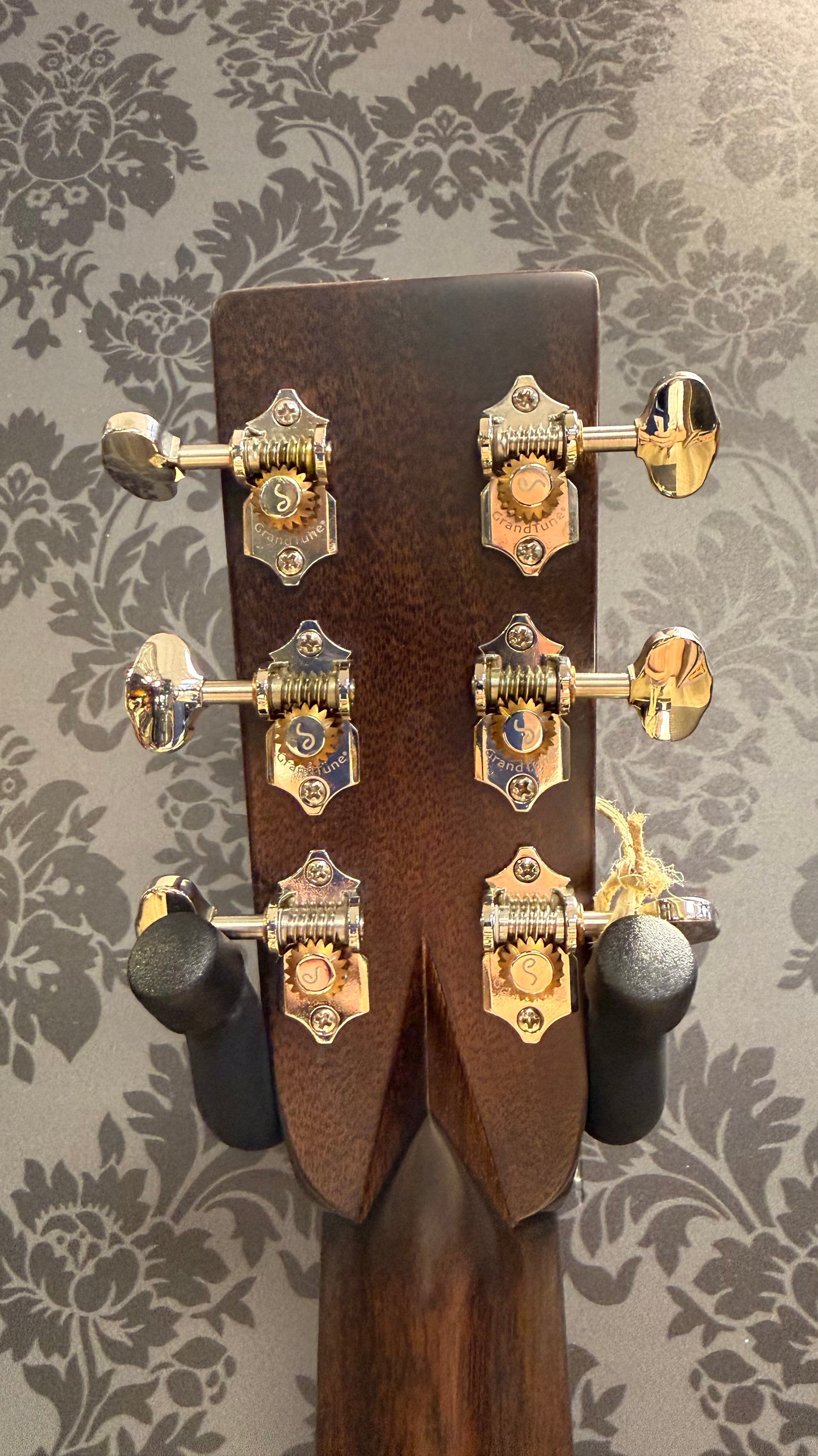 Bourgeois Touchstone OM Vintage+case (B-stock)