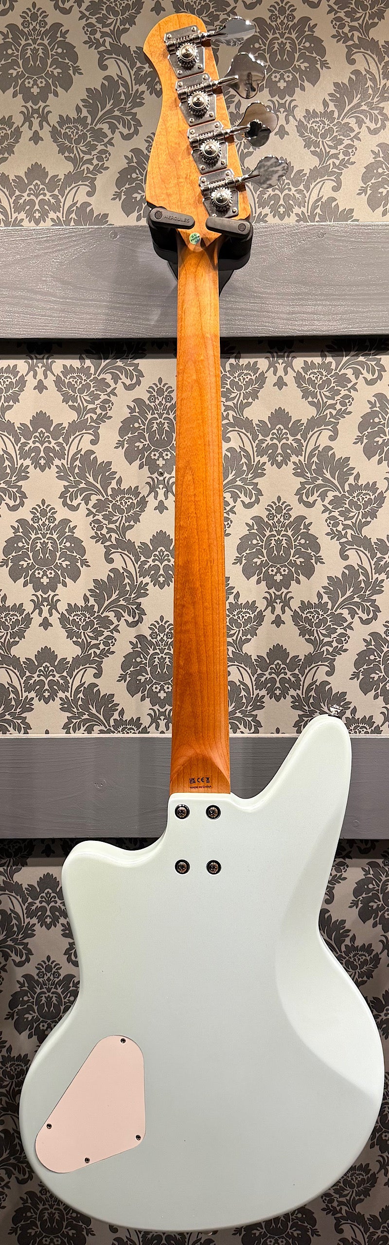 Ashdown The Saint Ice Blue