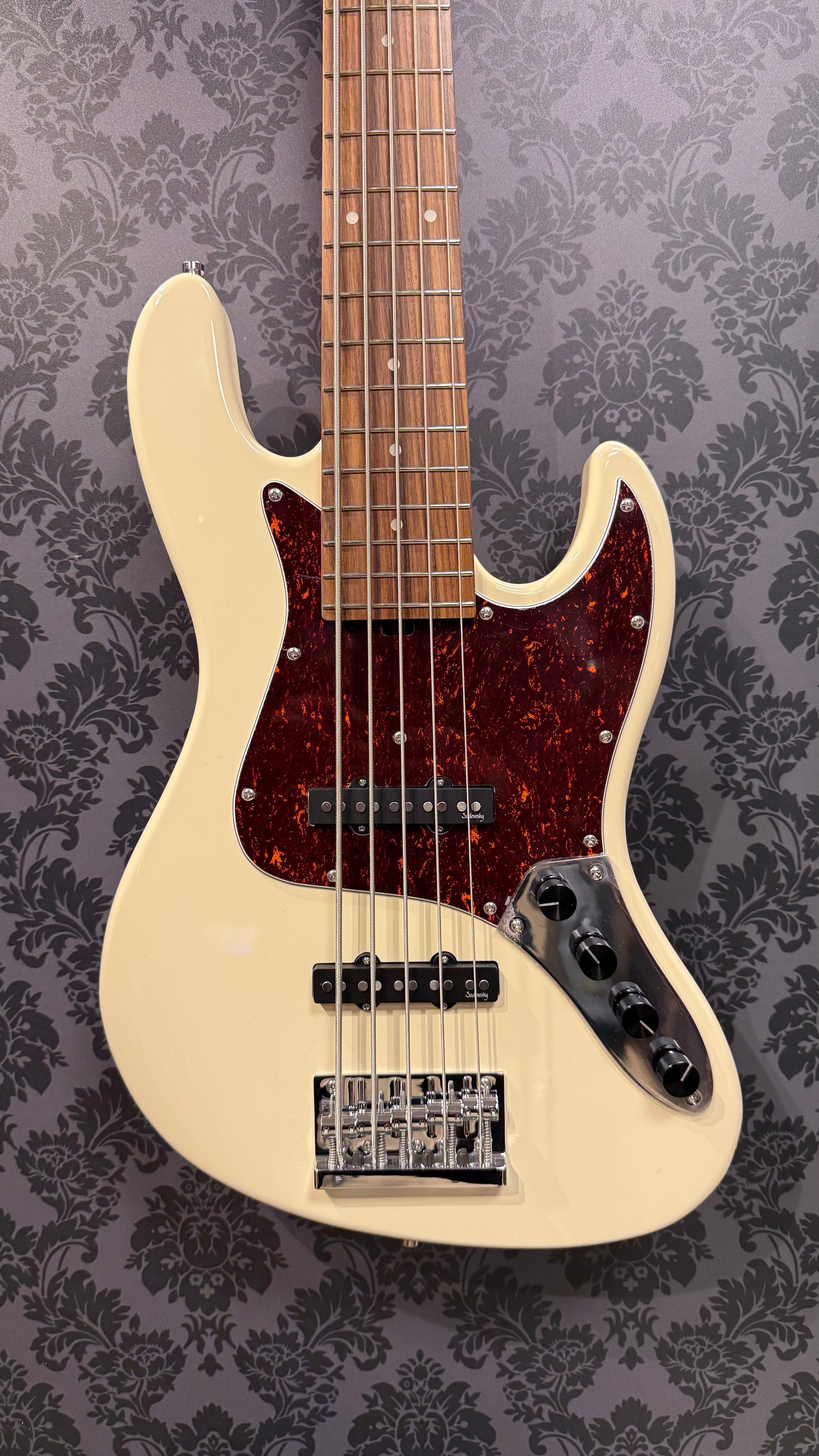 Sadowsky MetroExpress Vintage J/J Bass 5-String Olympic White SHP CH