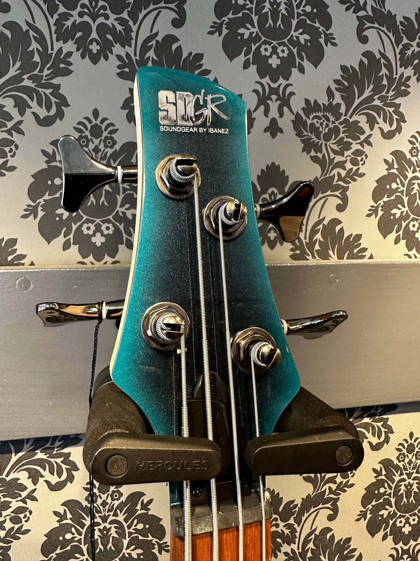 Ibanez SR300E-CUB Soundgear Cerulean Aura Burst