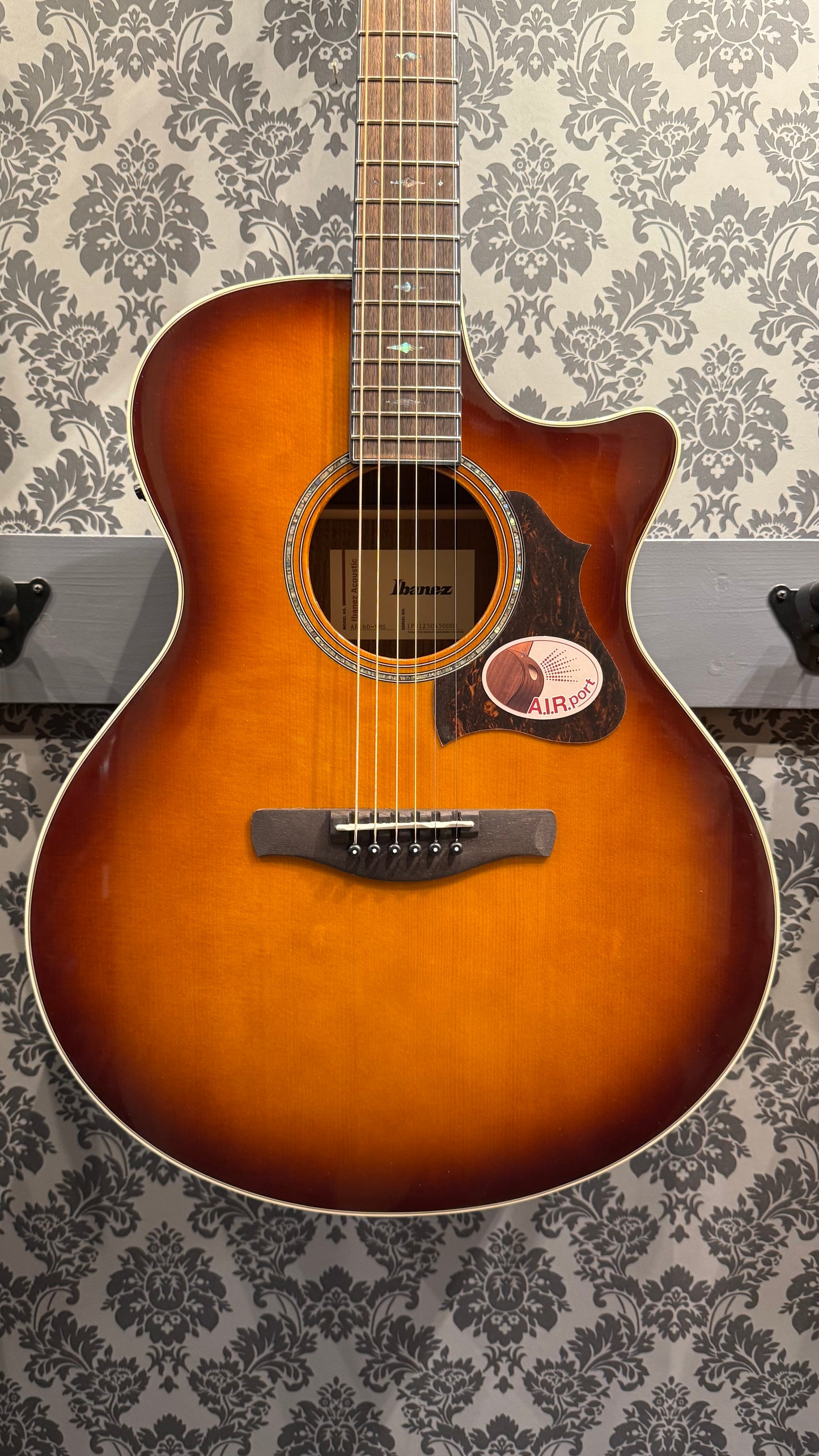 Ibanez AE160-VMS Vintage Mahogany Sunburst