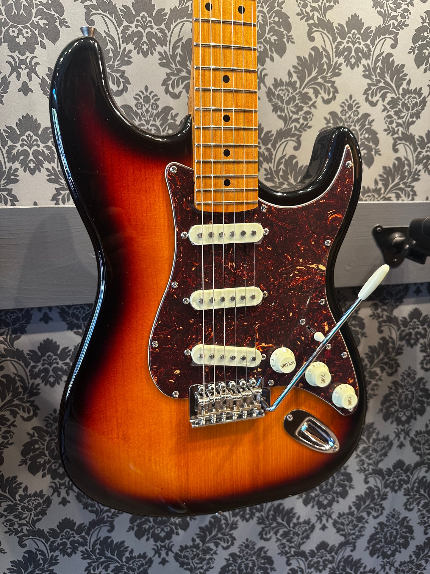 EKO ST-401-SB Sunburst