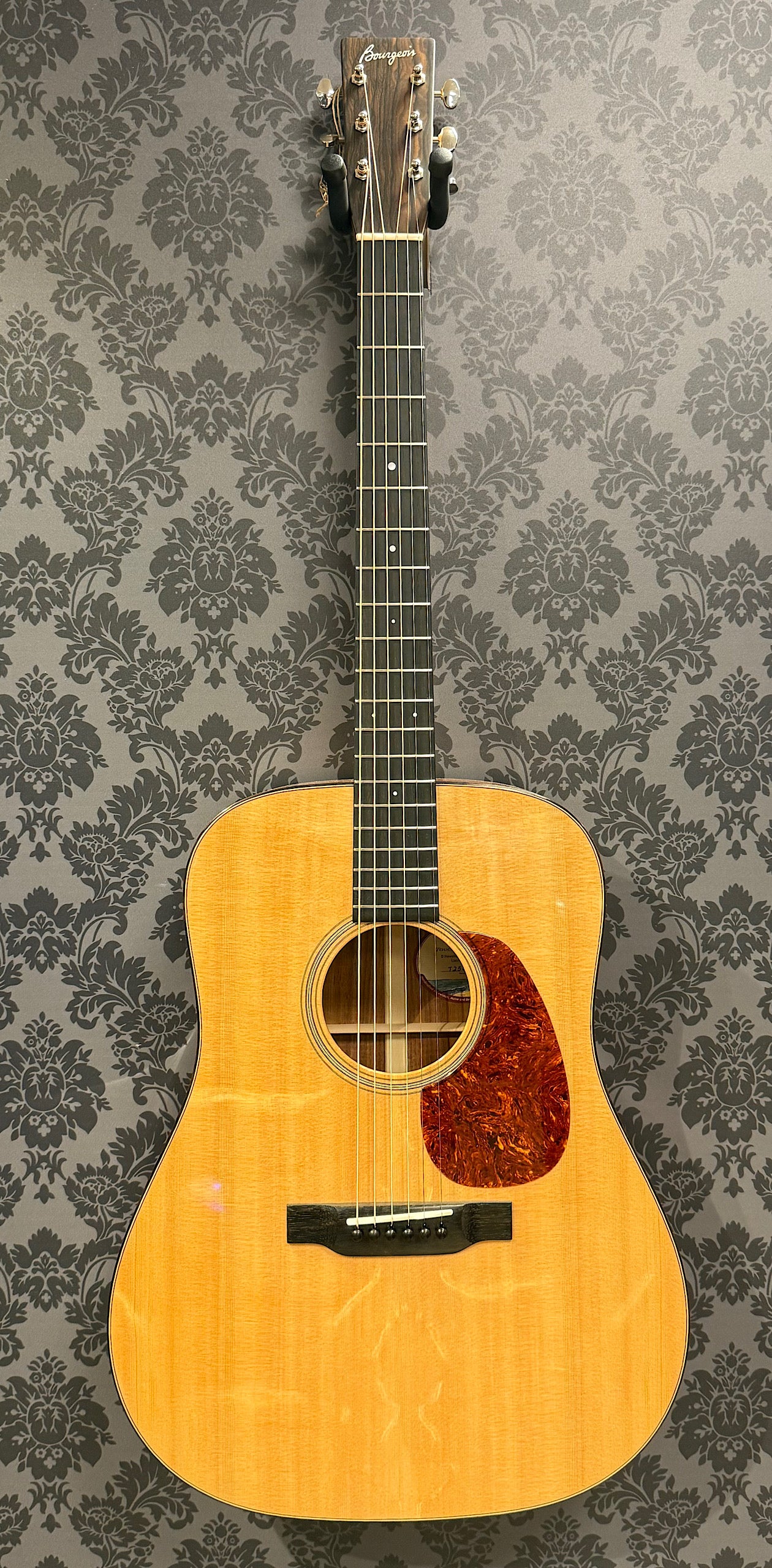 Bourgeois Touchstone Hawaiian Country Boy KOA incl.case (B-stock)
