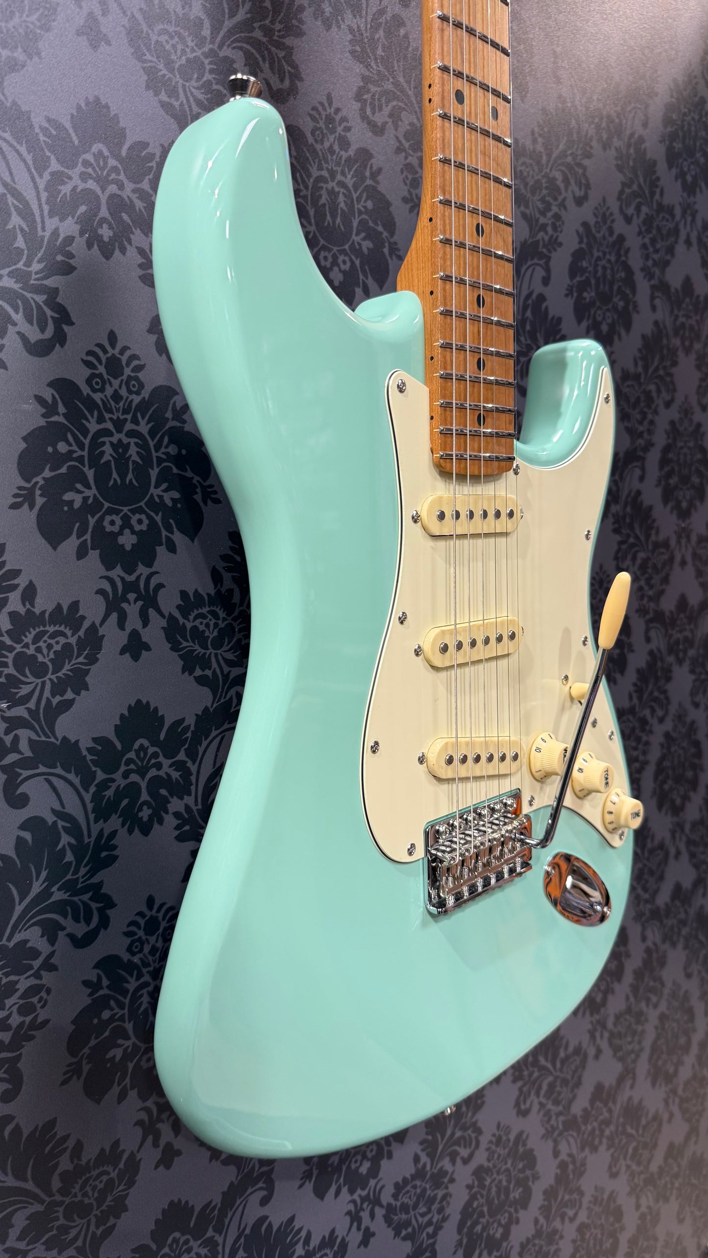 JET Guitars JS300 Sea Foam Green