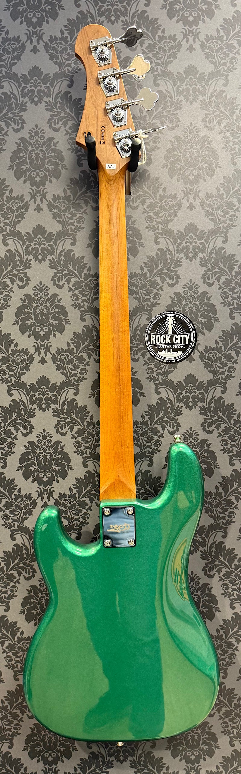 JET Guitars JPB300 SG R bass Green