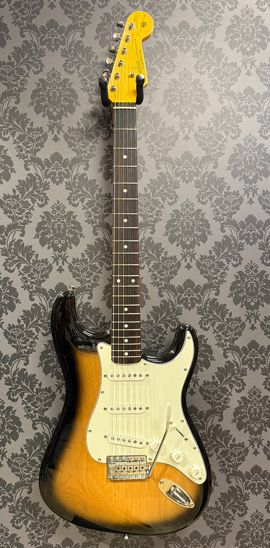 Fender Stratocaster 2 tone SB (occasion)