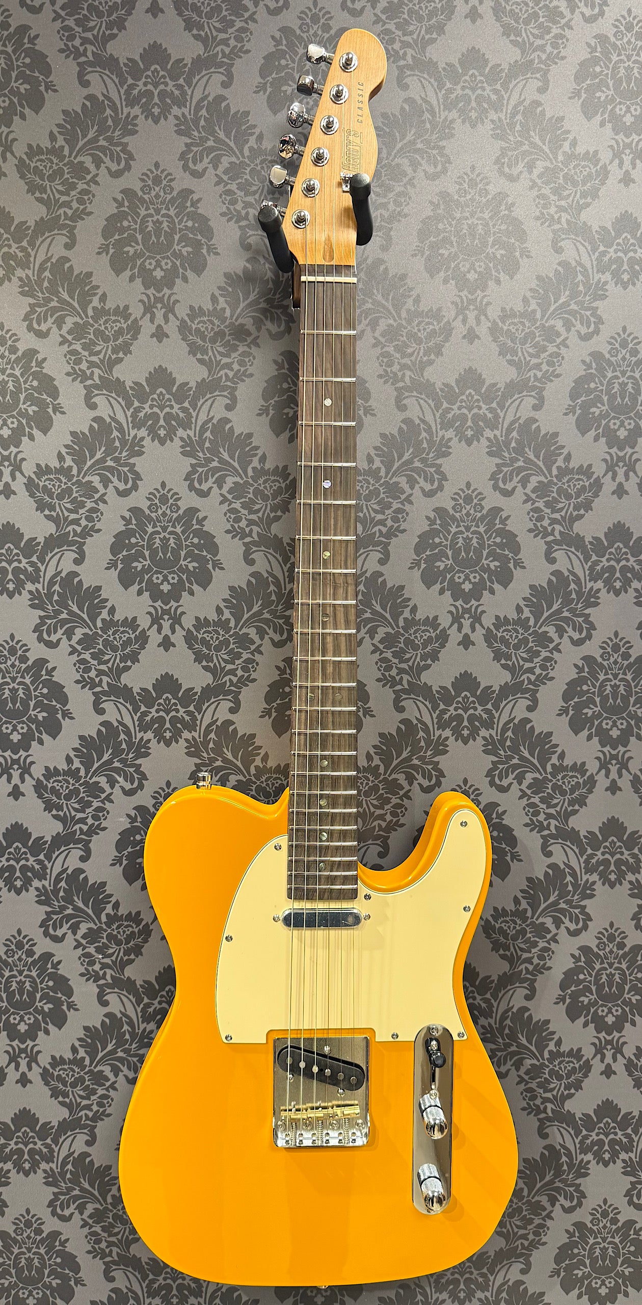 Henry's TL-1C Space Classic The Comet