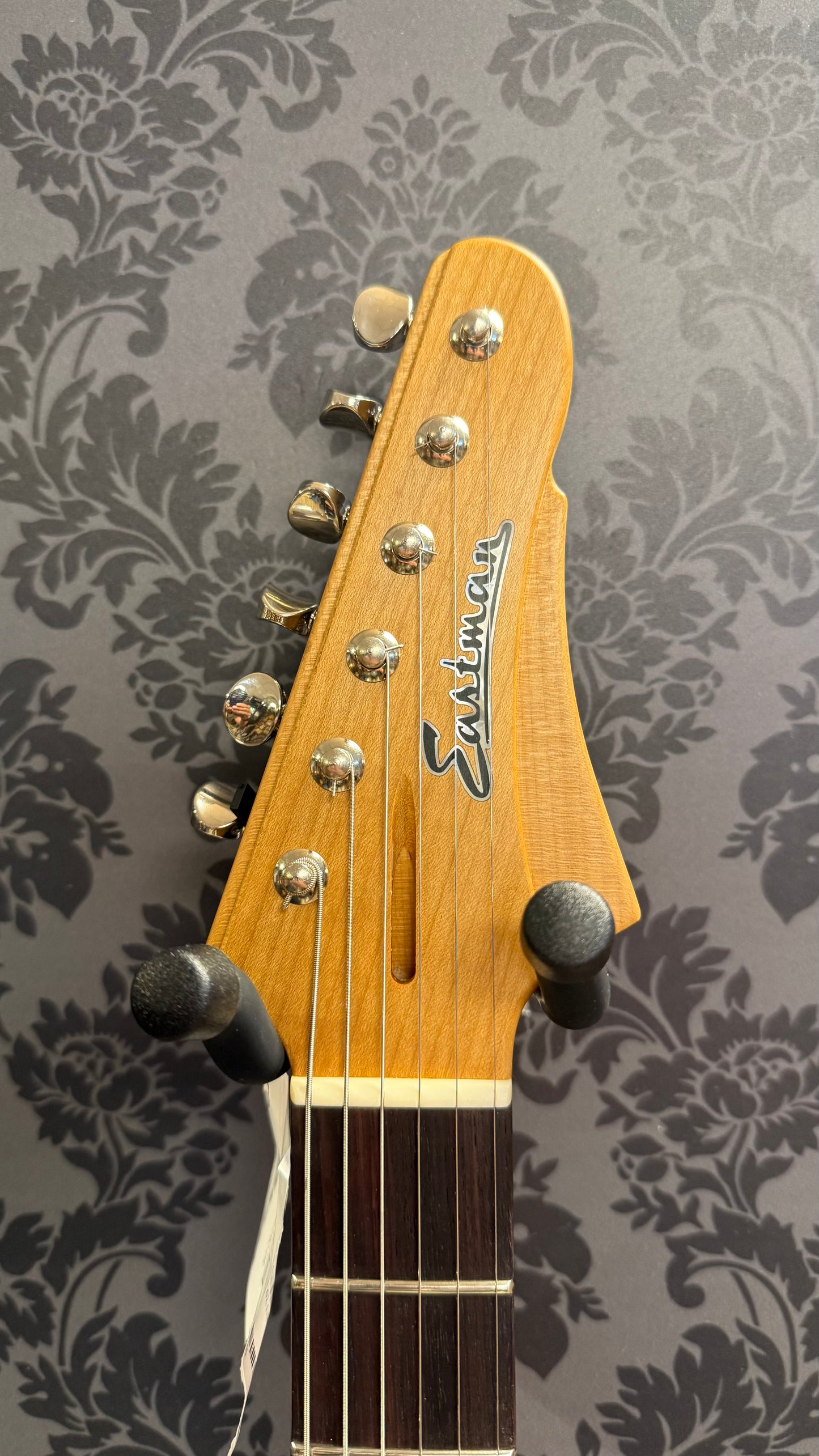 Eastman Fullertone Offset'62 Dakota Red incl.bag