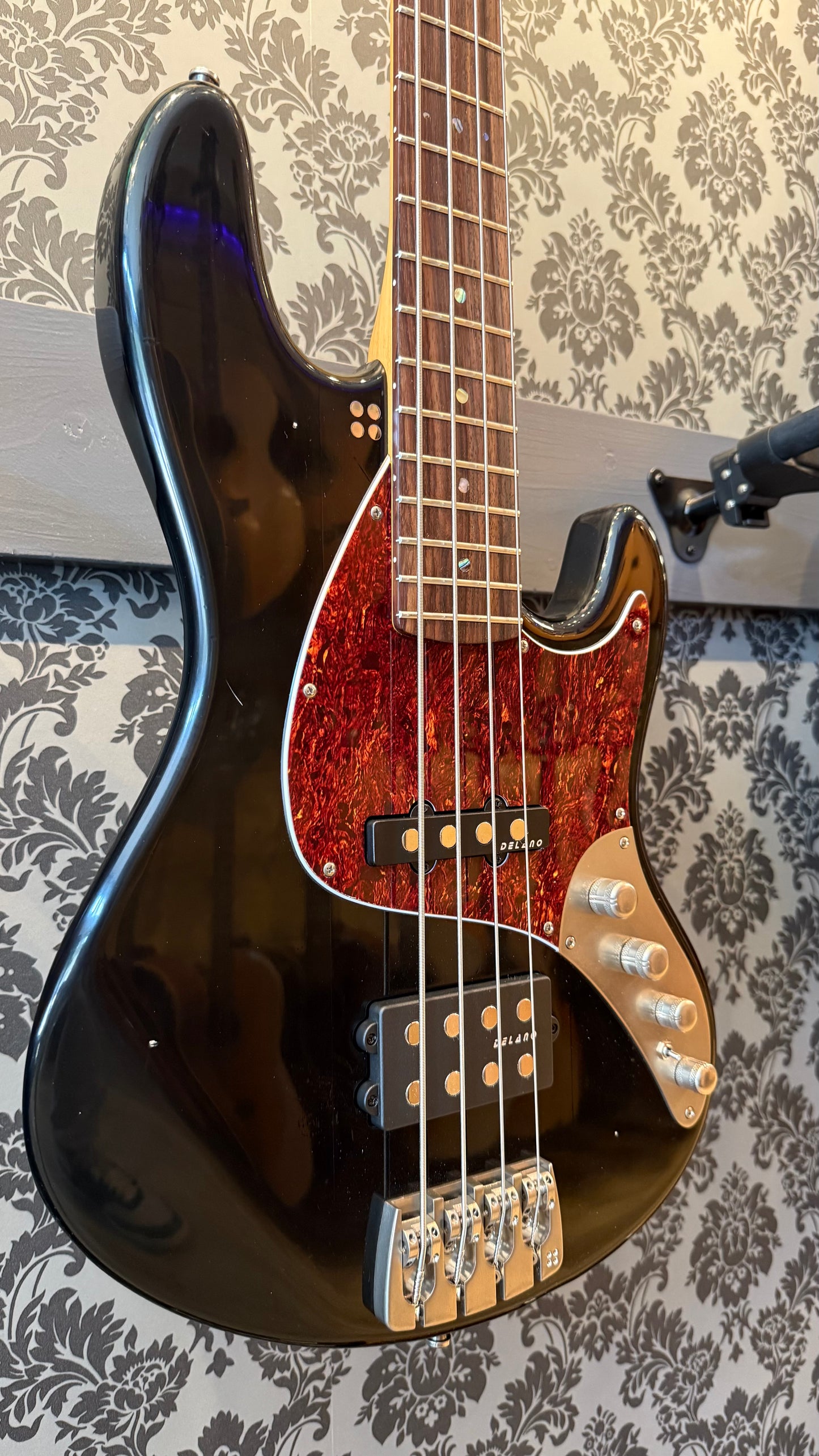 Sandberg California TM4 Light Aged BK Alder/ Roasted/ Delano PU