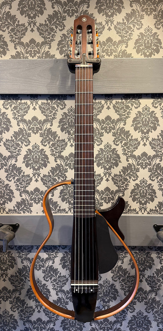 Yamaha SLG200N Silent guitar incl. bag (occasion)