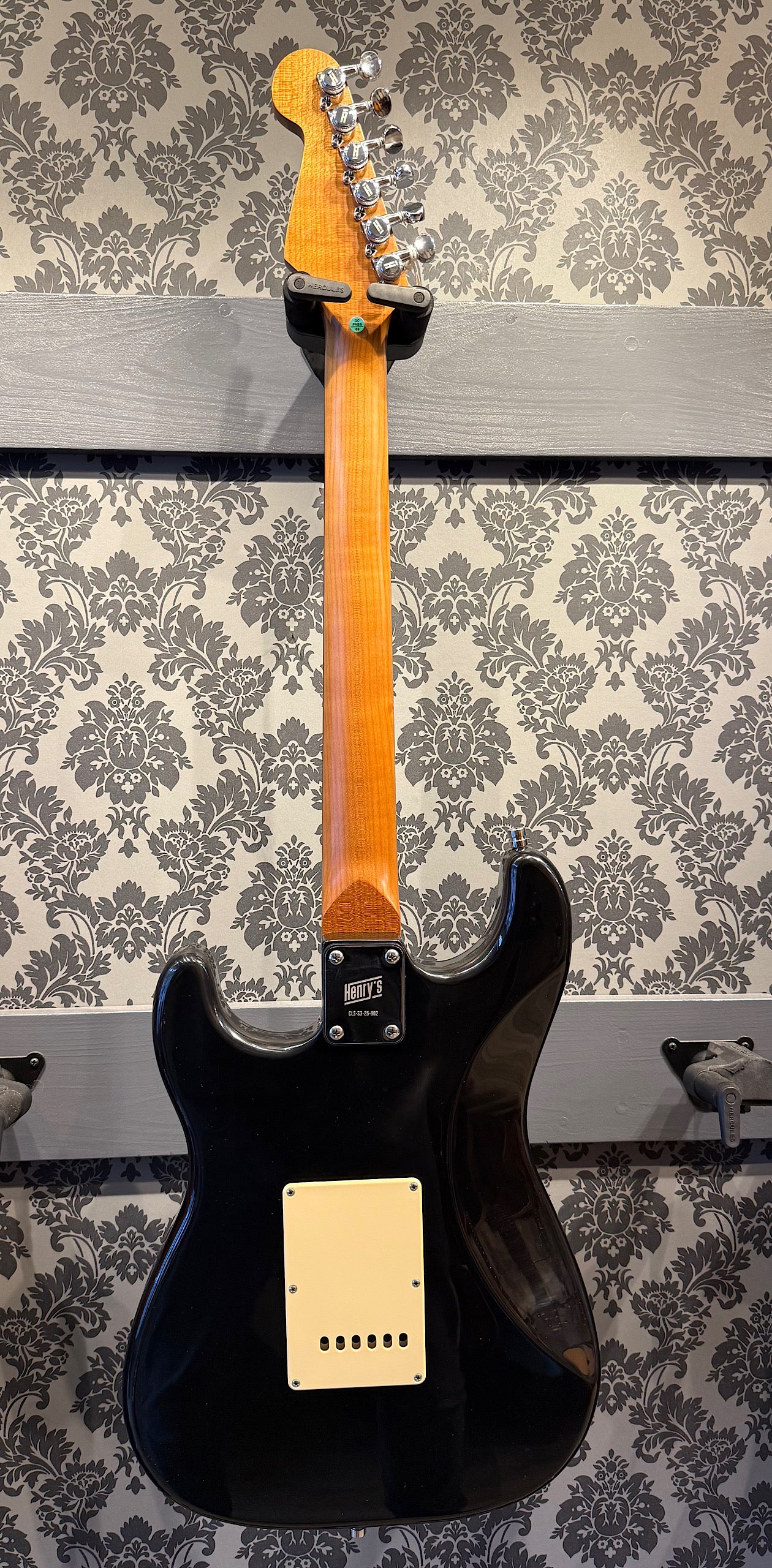 Henry's ST-1C Snake Sunburst Classic incl.bag