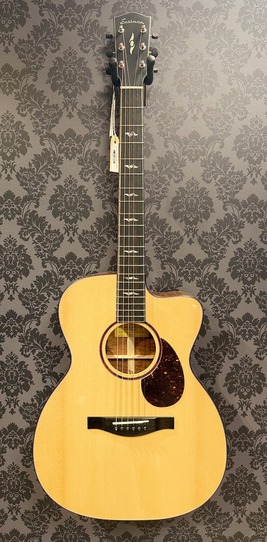 Eastman L-OMCE Quilted Sapele incl. case (B-stock)