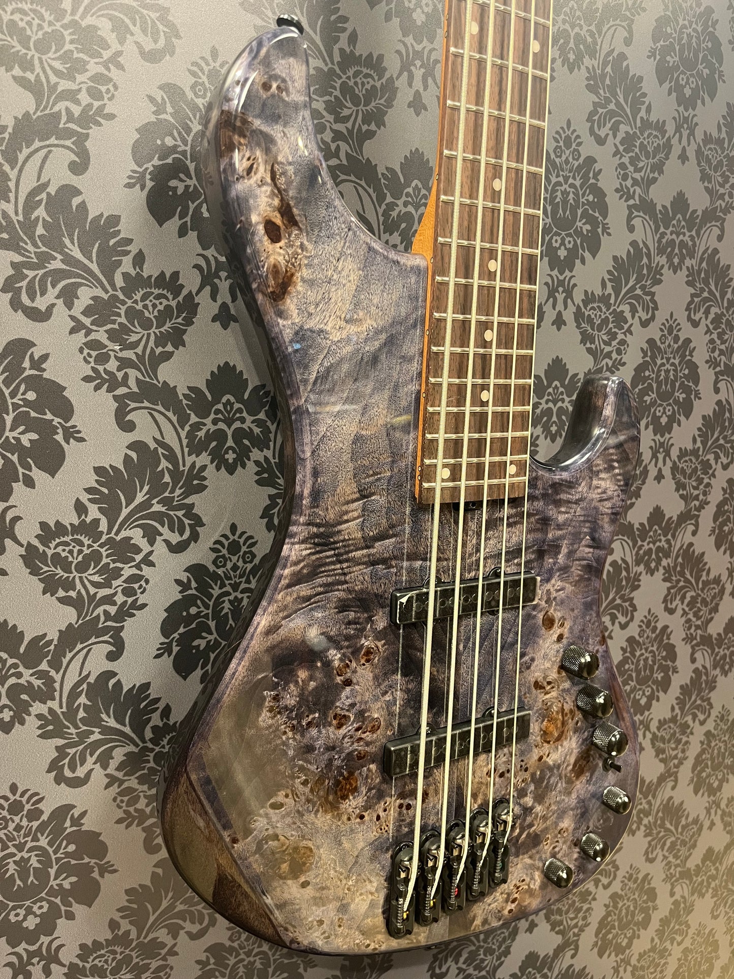 Ibanez MDM1605-Deep Twilight