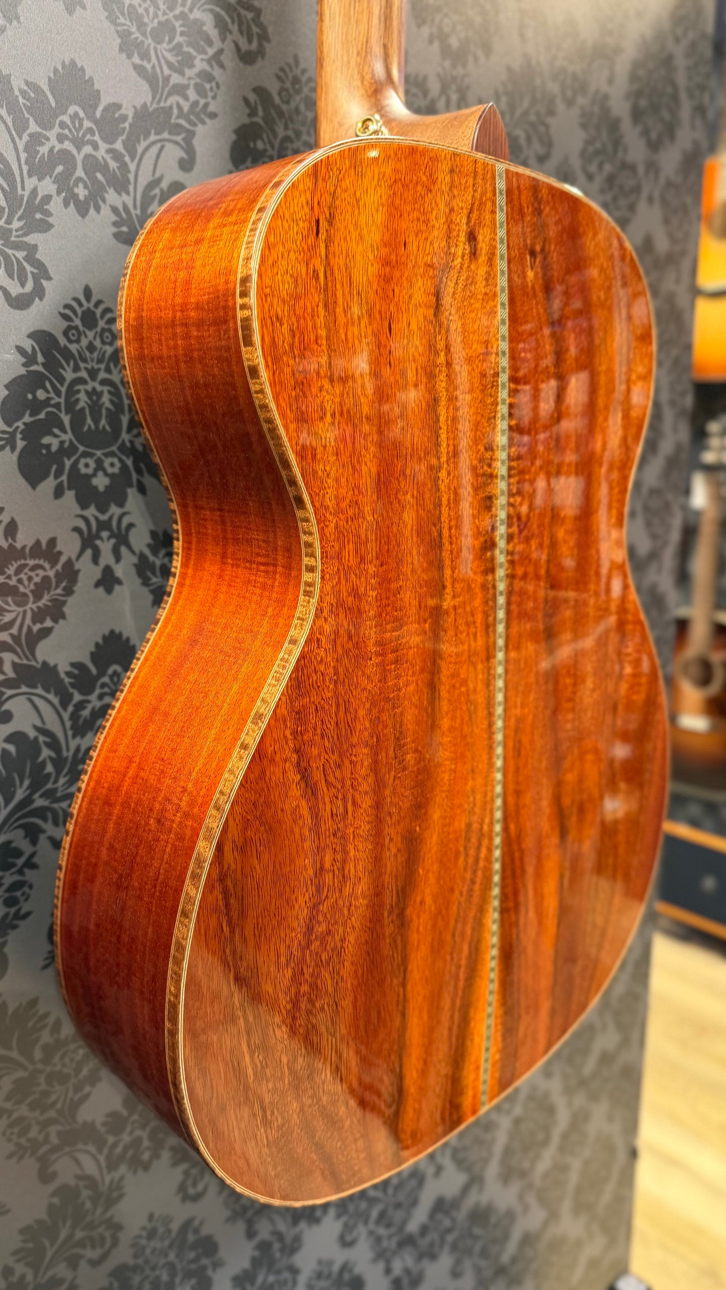 Cort Abstract Limited Koa/Spruce incl. case (occasion)