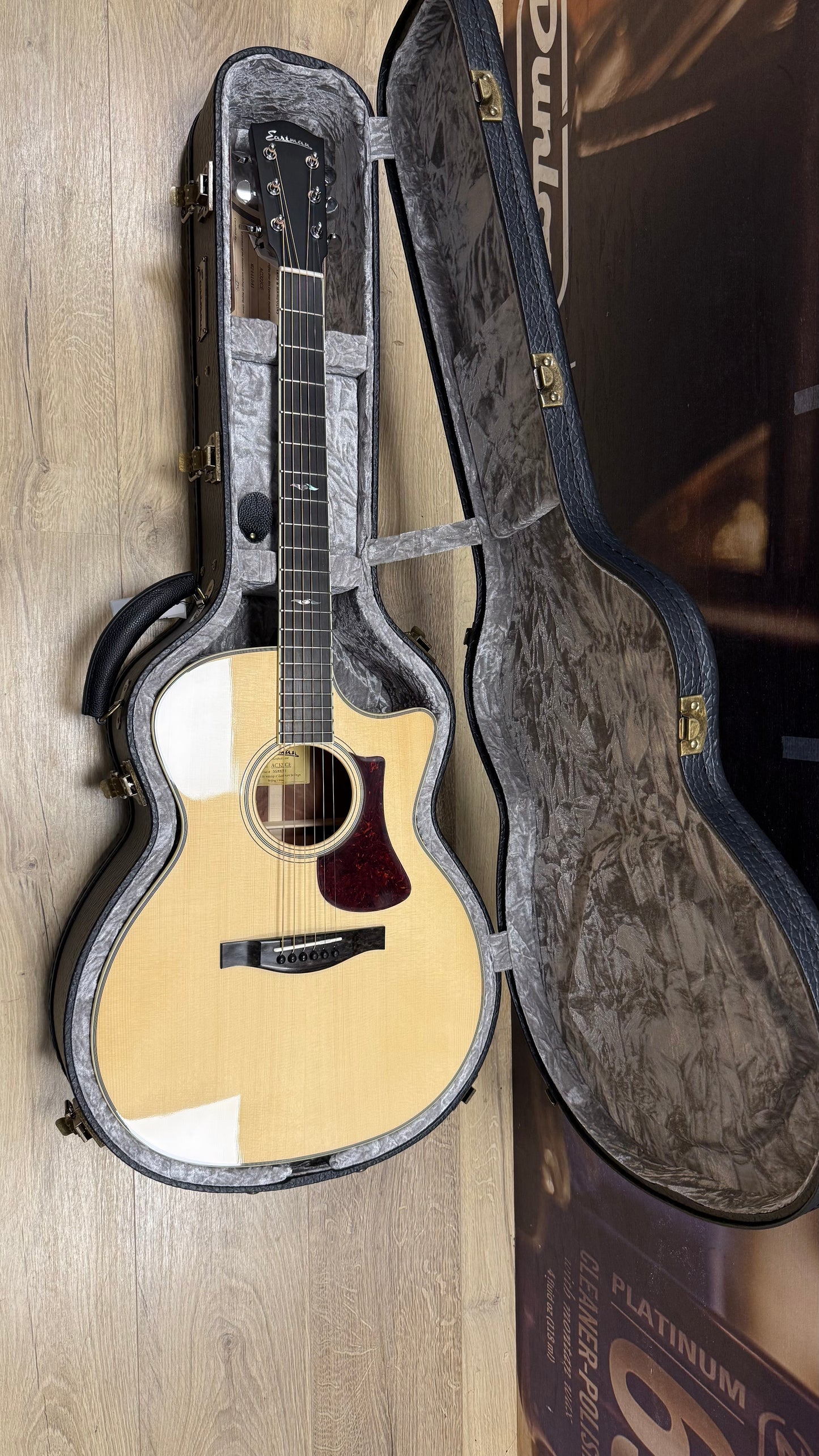 Eastman AC322CE LR Baggs incl.case