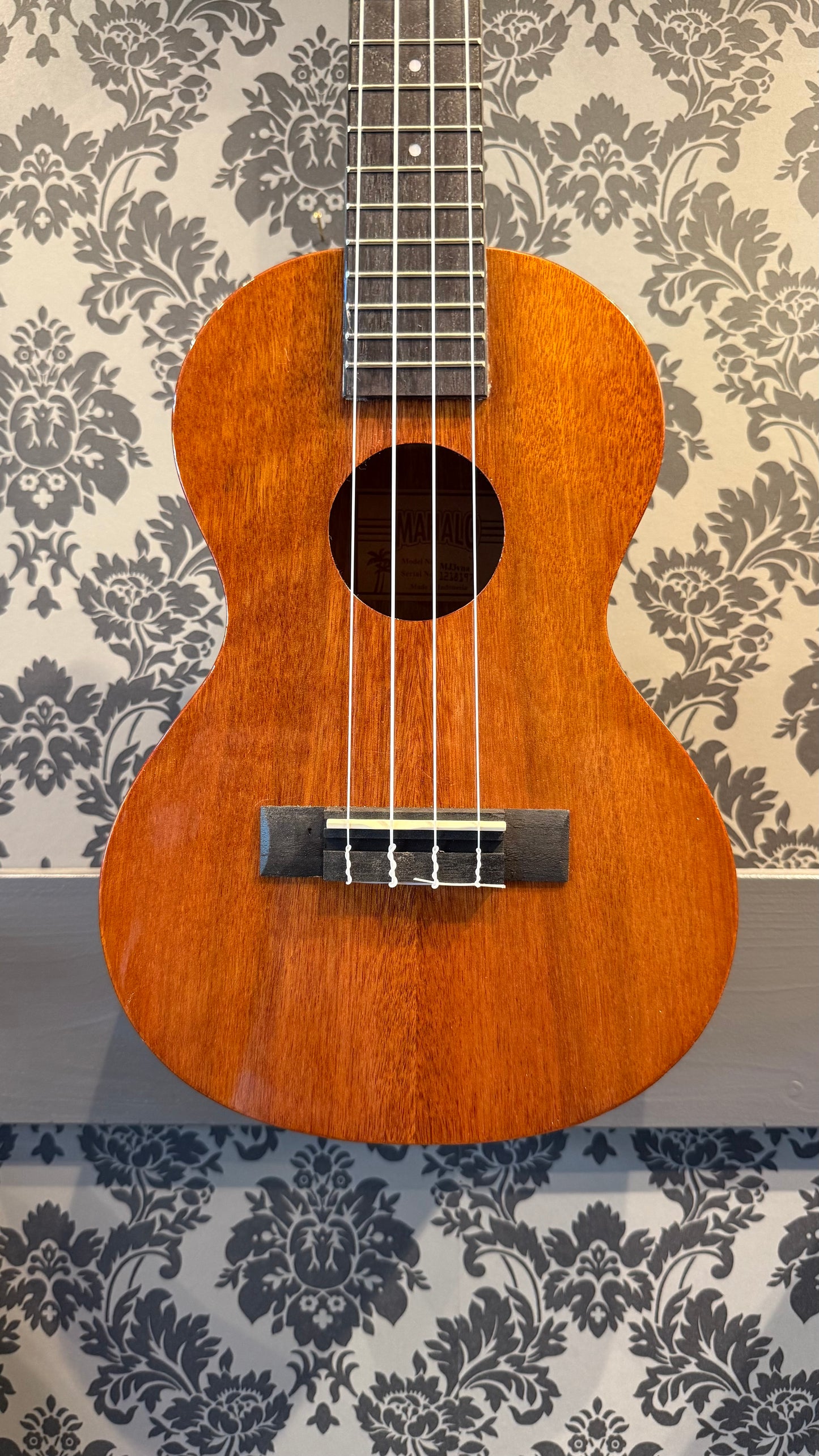 Mahalo MJ3 VNA Java Series Tenor ukulele Vintage Natural incl.bag