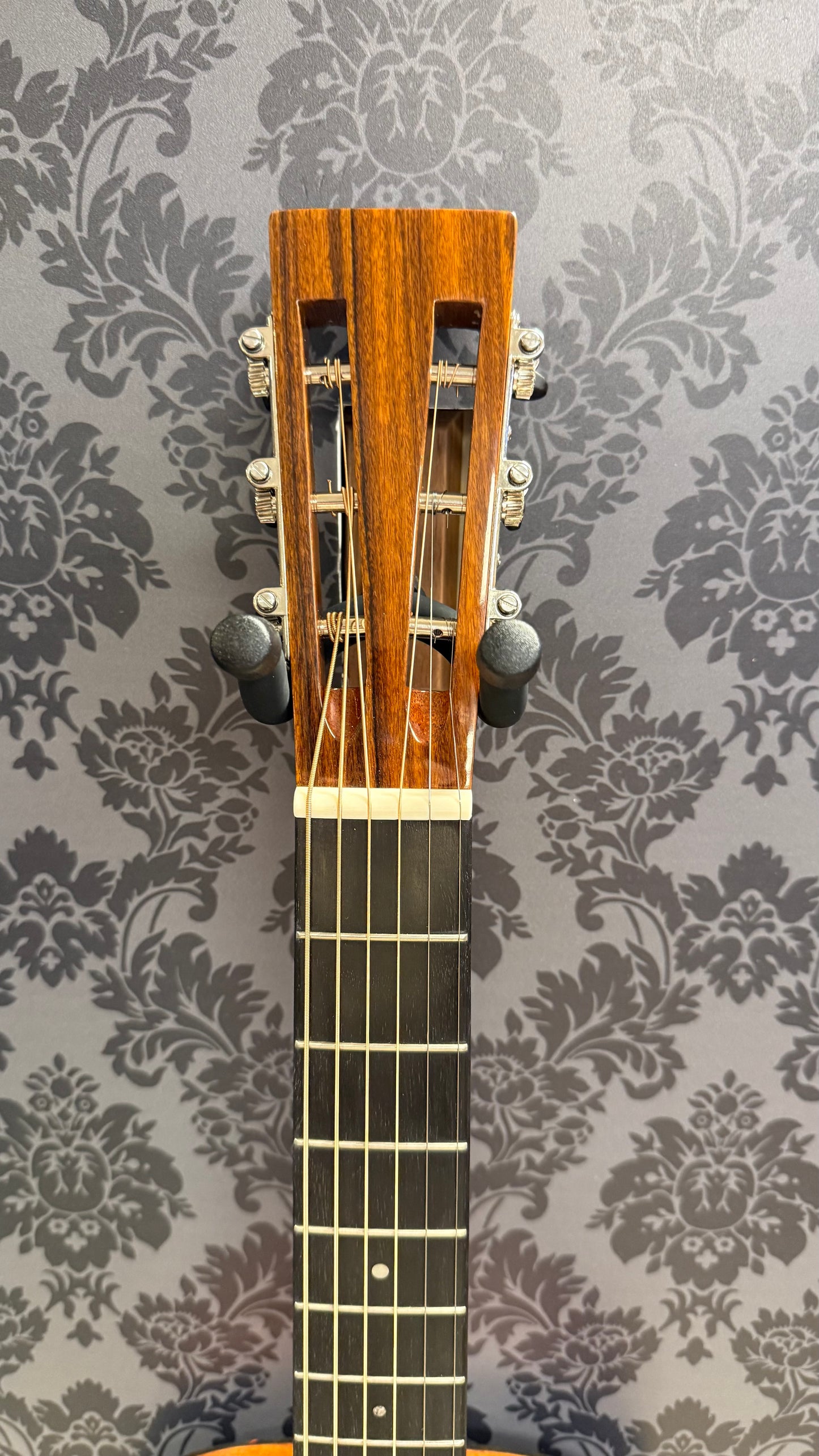 Blueridge BR-341 Historic Series Parlor Guitar