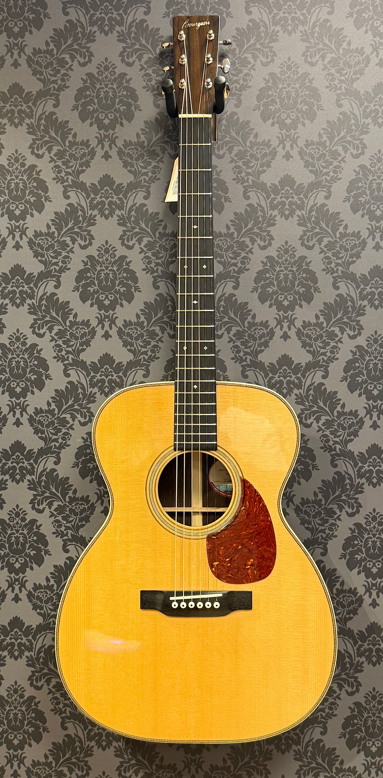 Bourgeois Touchstone OM Vintage+case (B-stock)