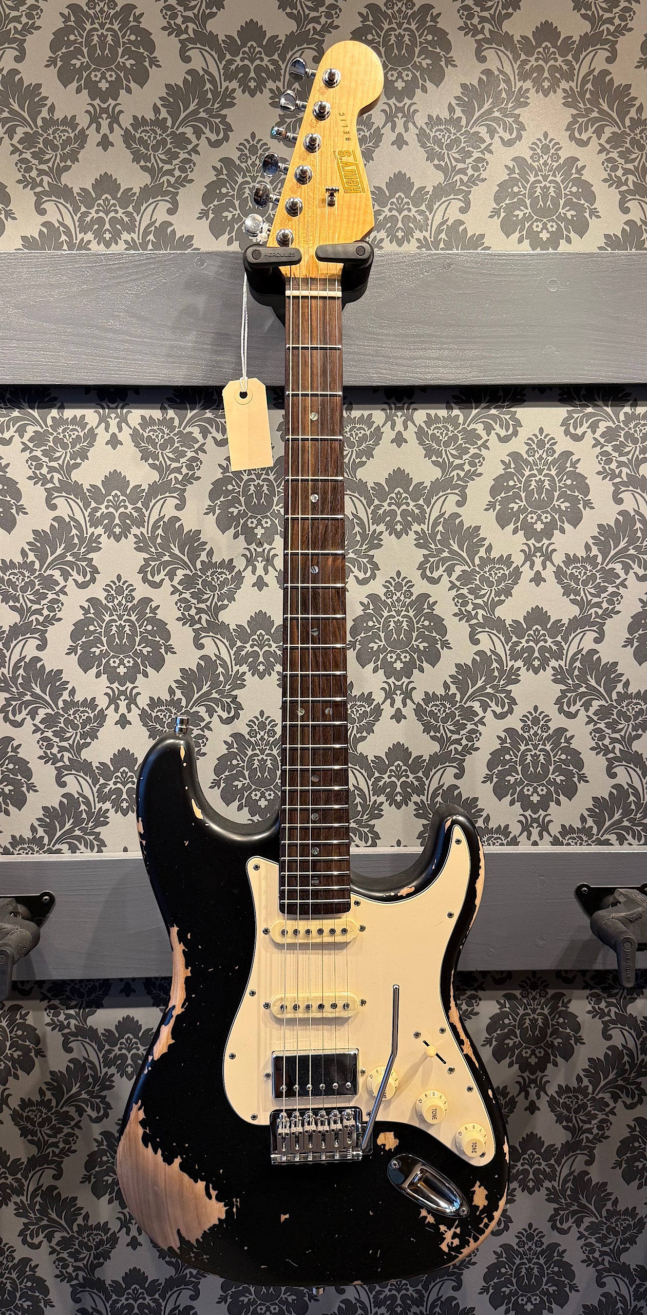 Henry's ST-1 Mamba Black Relic incl.bag