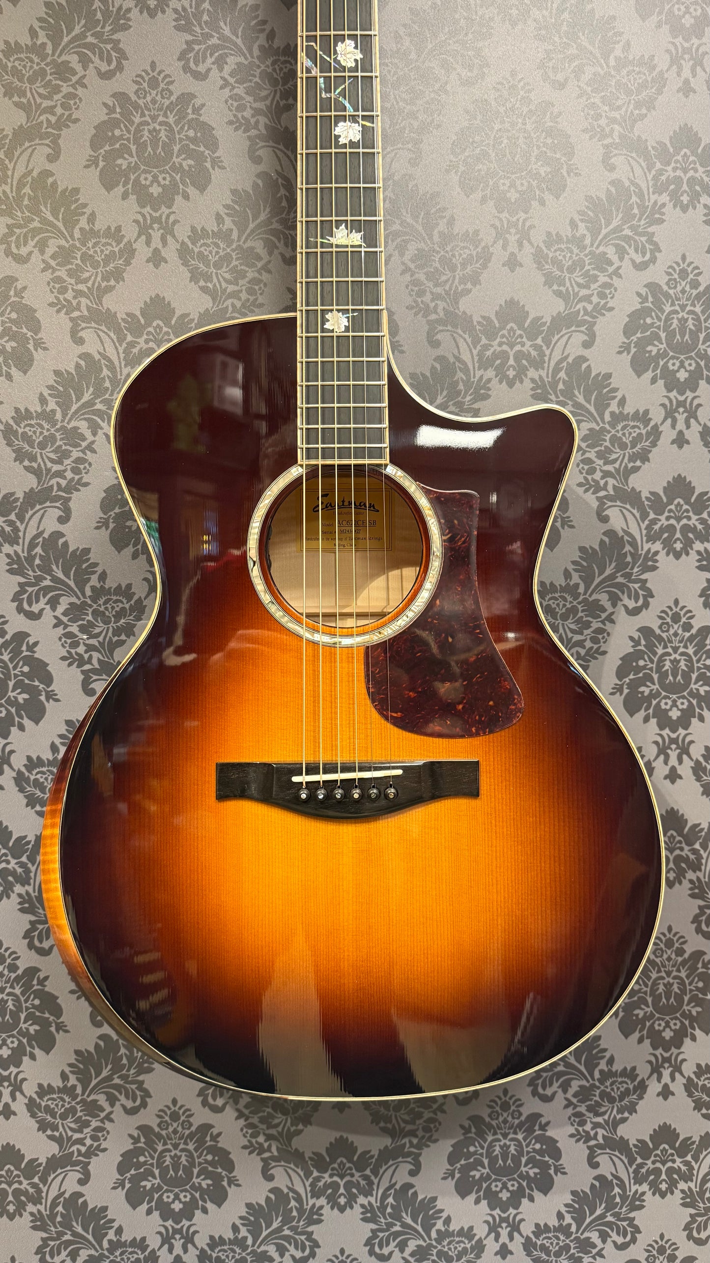 Eastman AC622CE SB Incl. case (B-stock)