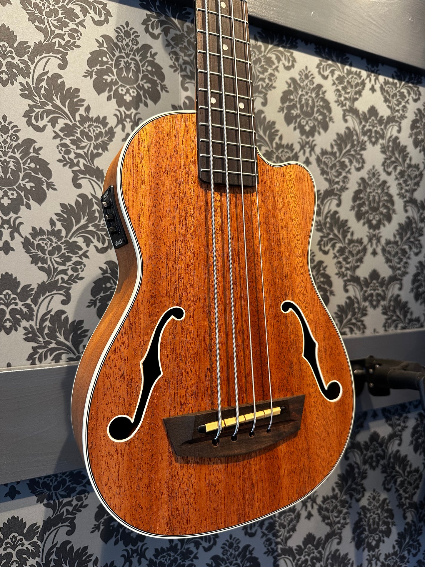 Kala U-Bass Journeyman Natural Incl. gigbag