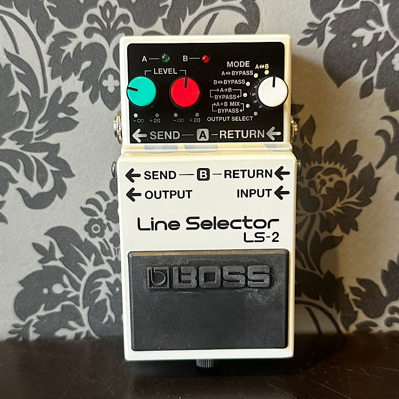 Boss LS-2 line selector