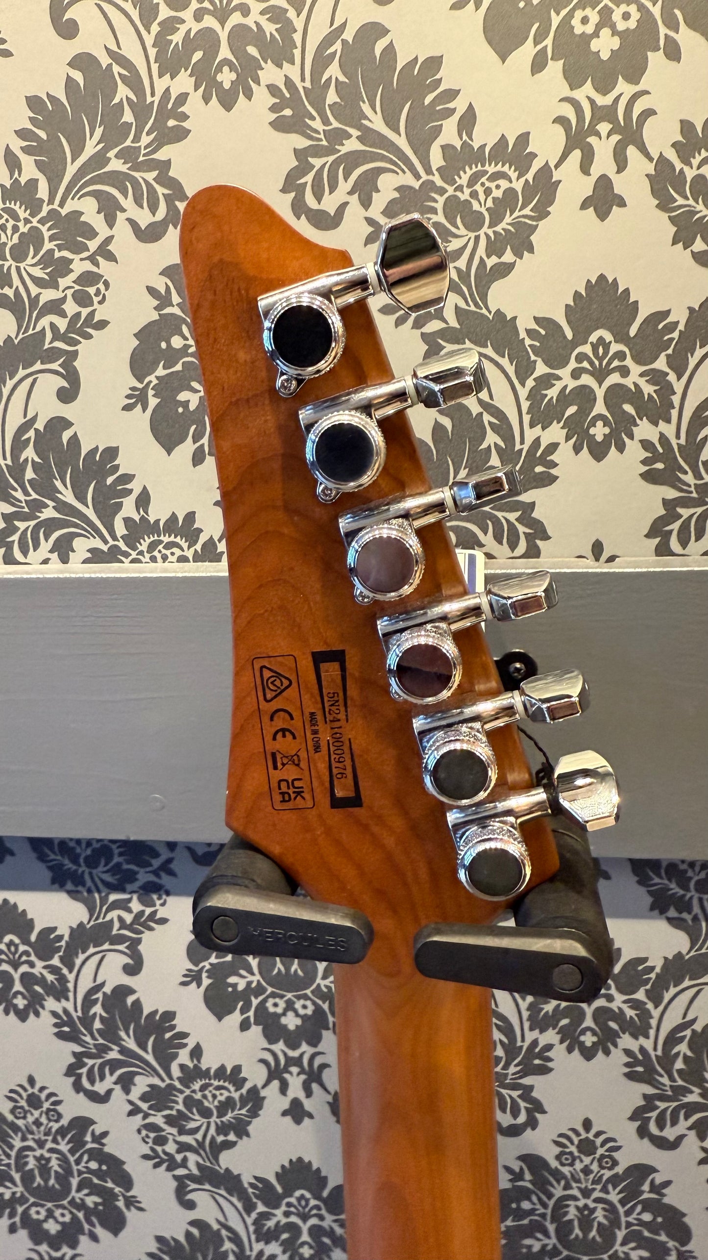 Ibanez AZ24S1F Violin Burst