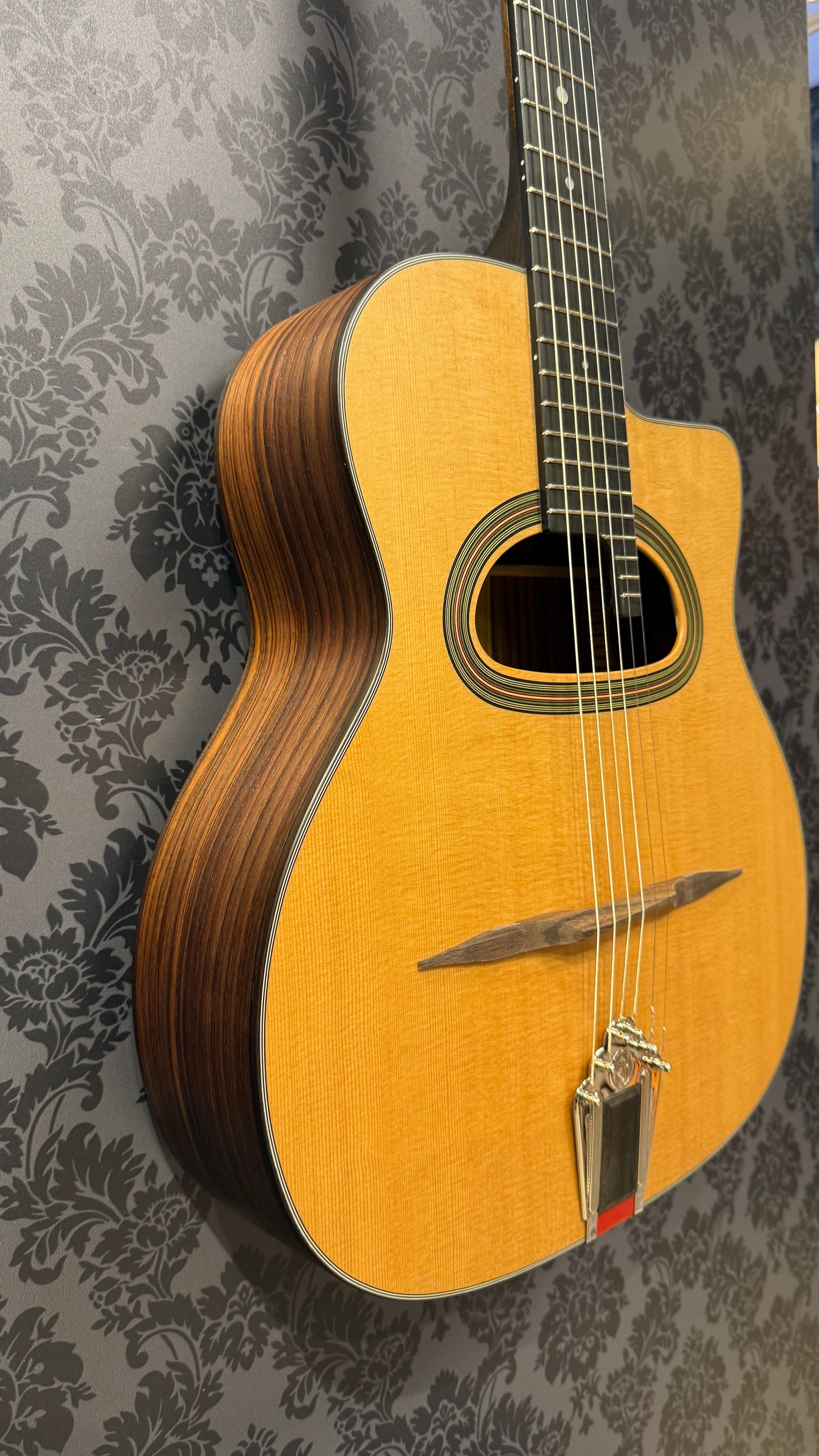 Eastman DM3 Gypsy Jazz Grande Bouche incl.bag