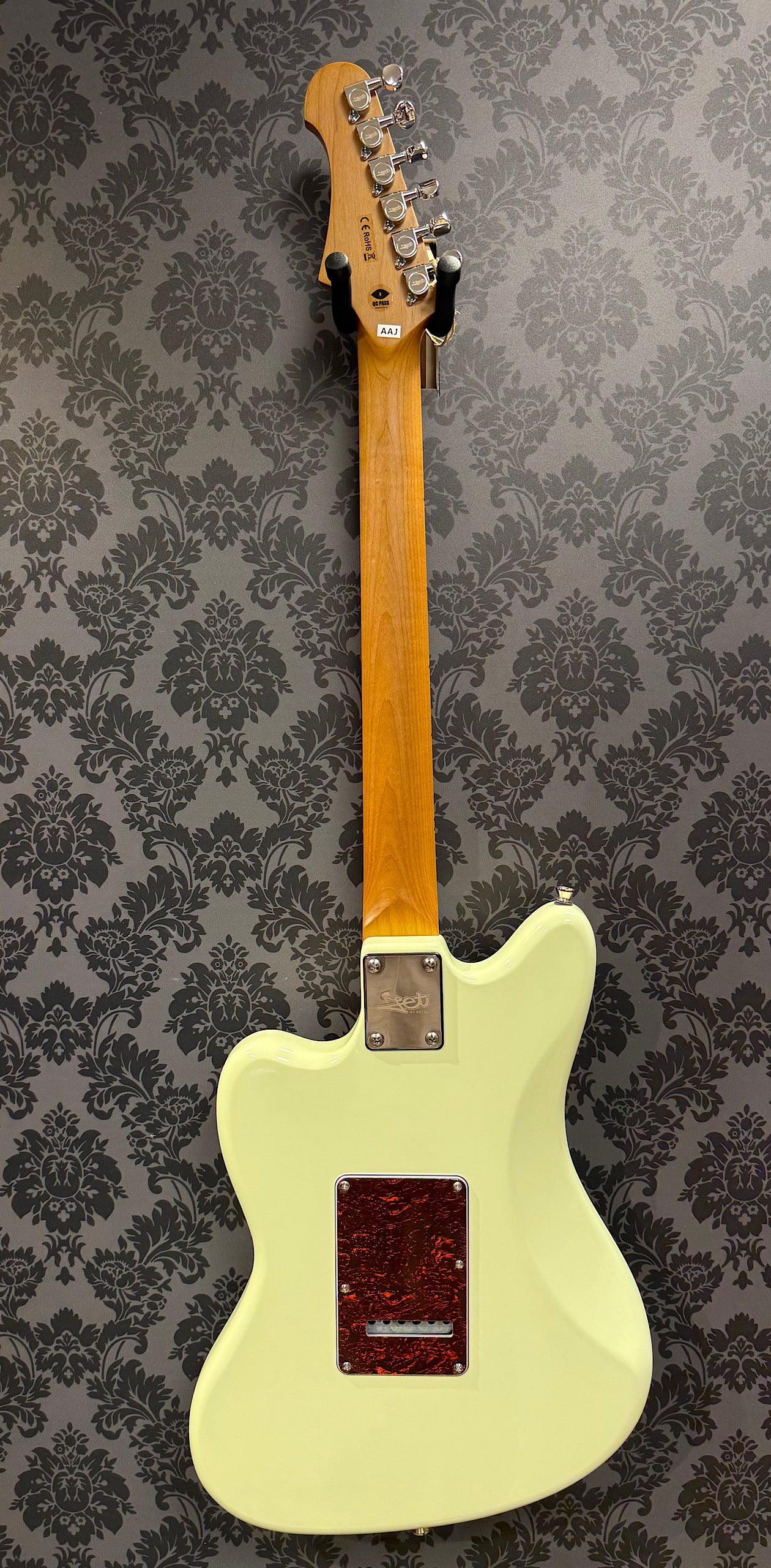 JET Guitars JJ300 P90 OW J-Style Olympic White