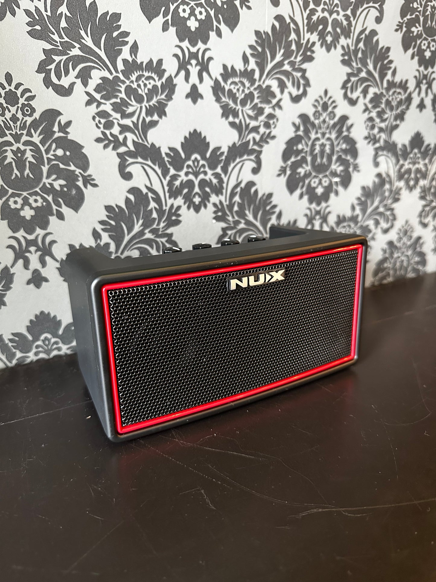 Nux Mighty Air Wireless Rechargeable Stereo Electric Guitar Amp