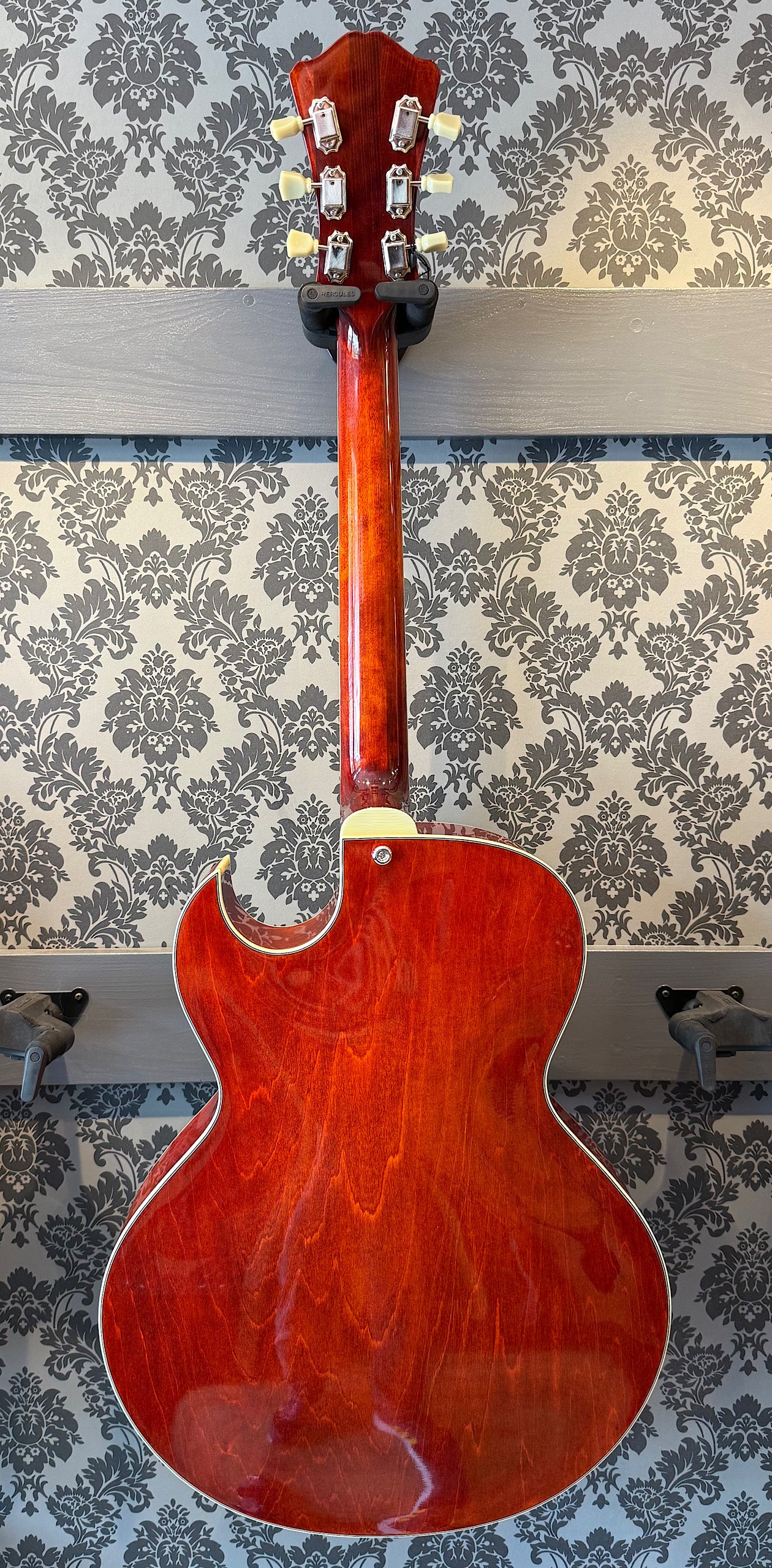 Eastman AR372CE-P90 Archtop Tonerider P90 incl.case (occasion)