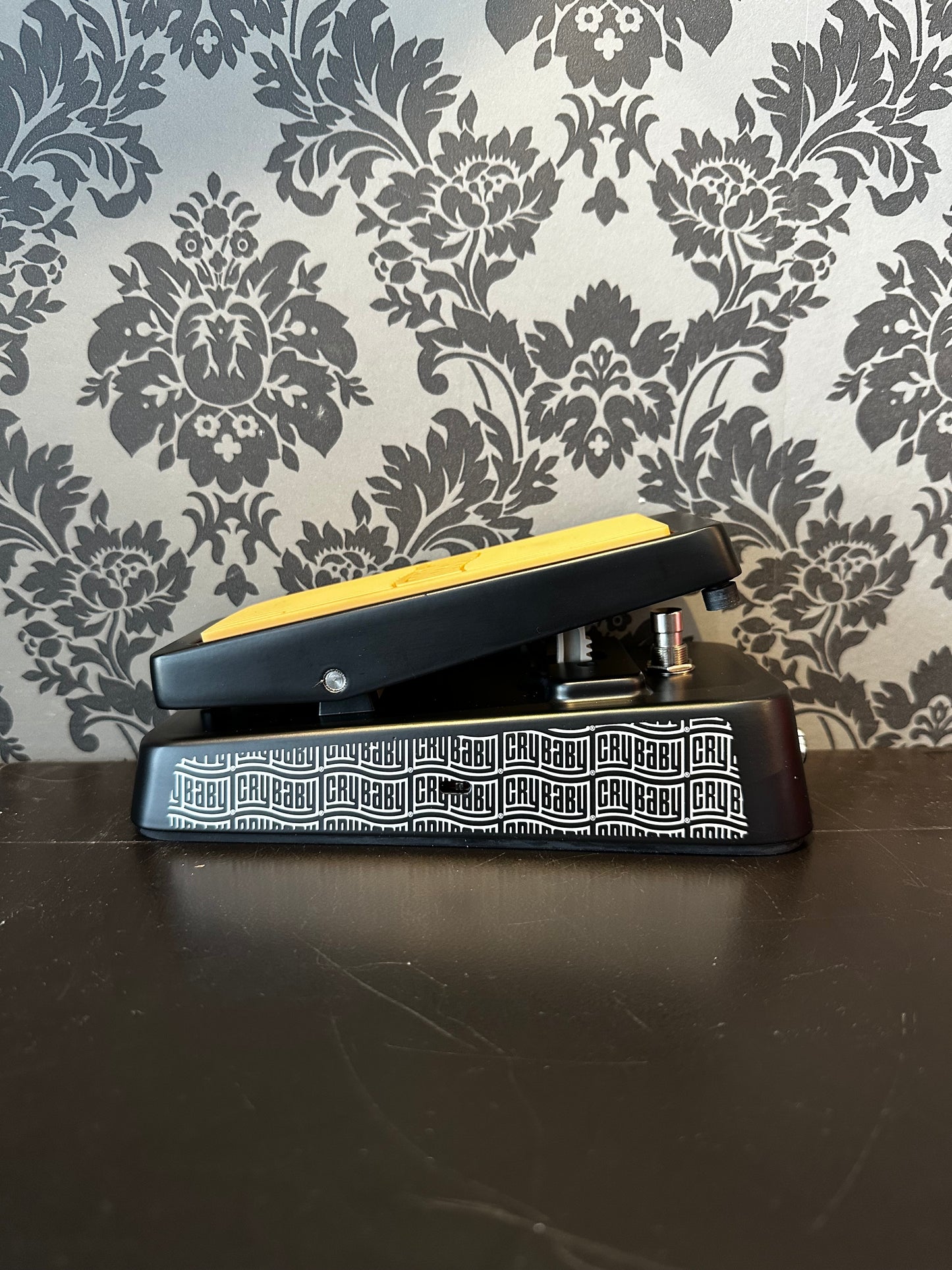 Dunlop CBJ95SB Cry Baby Junior Wah Special Edition