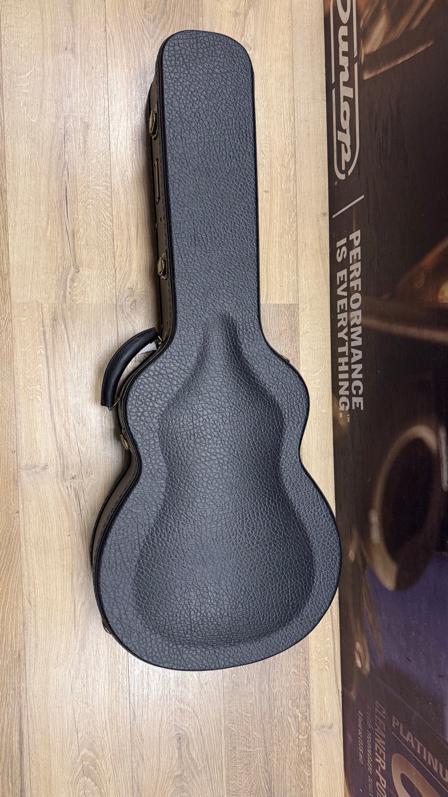 Eastman AC322CE LR Baggs incl.case